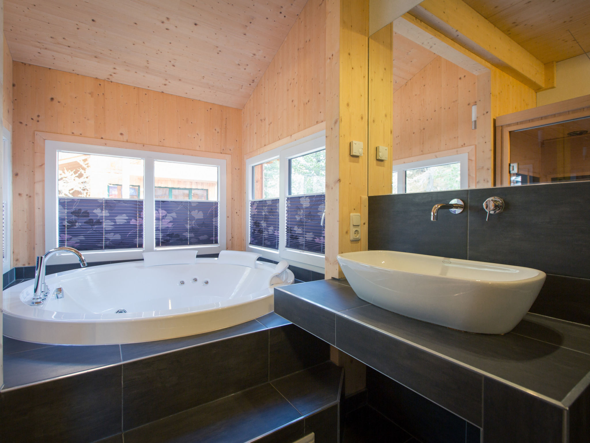 Ruim chalet voor 13 personen met whirlpool en infraroodsauna op de Turracher Höhe - foto 5