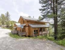 #30 mit IR-Sauna & Sprudelbad innen