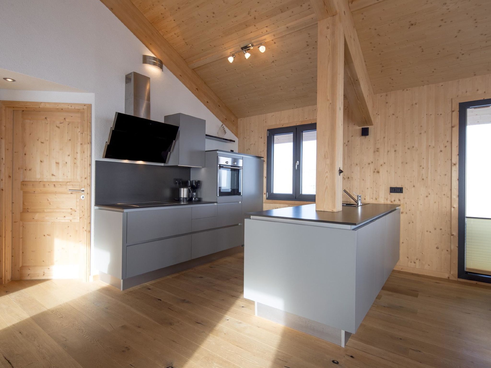 Ruim chalet voor 10 personen met whirlpool en IR-sauna aan de Turracher Höhe - foto 2