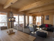 #11 mit IR-Sauna & Sprudelwanne Innen