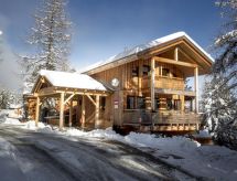 #13 mit IR-Sauna & Sprudelwanne innen