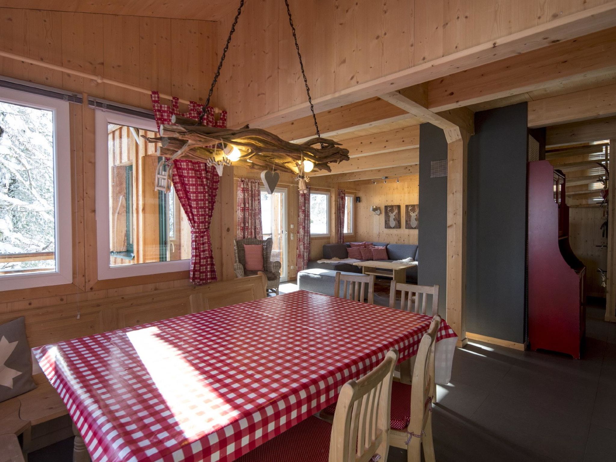 Ruim chalet voor 10 met privé-sauna en whirlpool aan de Turracher Höhe - foto 2