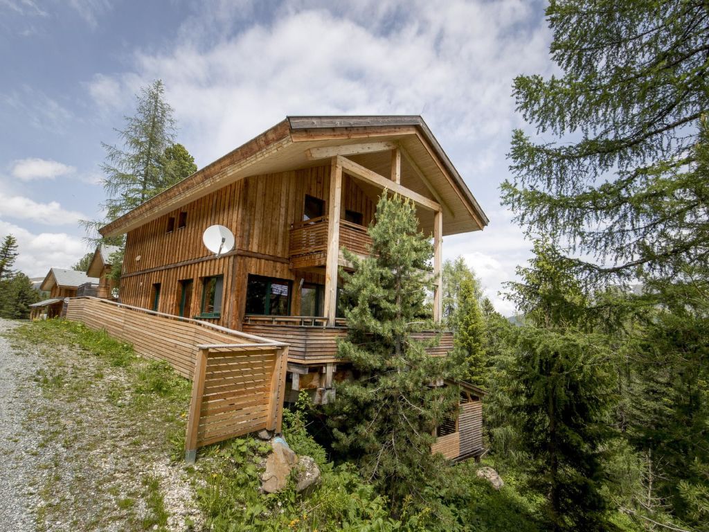 Vakantiehuis 17 mit IR-Sauna & Sprudelwanne aussen in Oostenrijk
