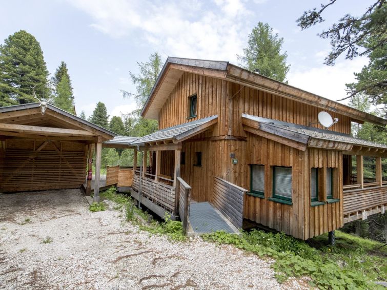 " 16 mit IR-Sauna&Sprudelbad innen", 5-room chalet 120 m2 on 2 levels. Luxurious and tasteful furnishings: living/dining room with dining nook and satellite TV (flat screen). Open kitchen (oven, dishw..