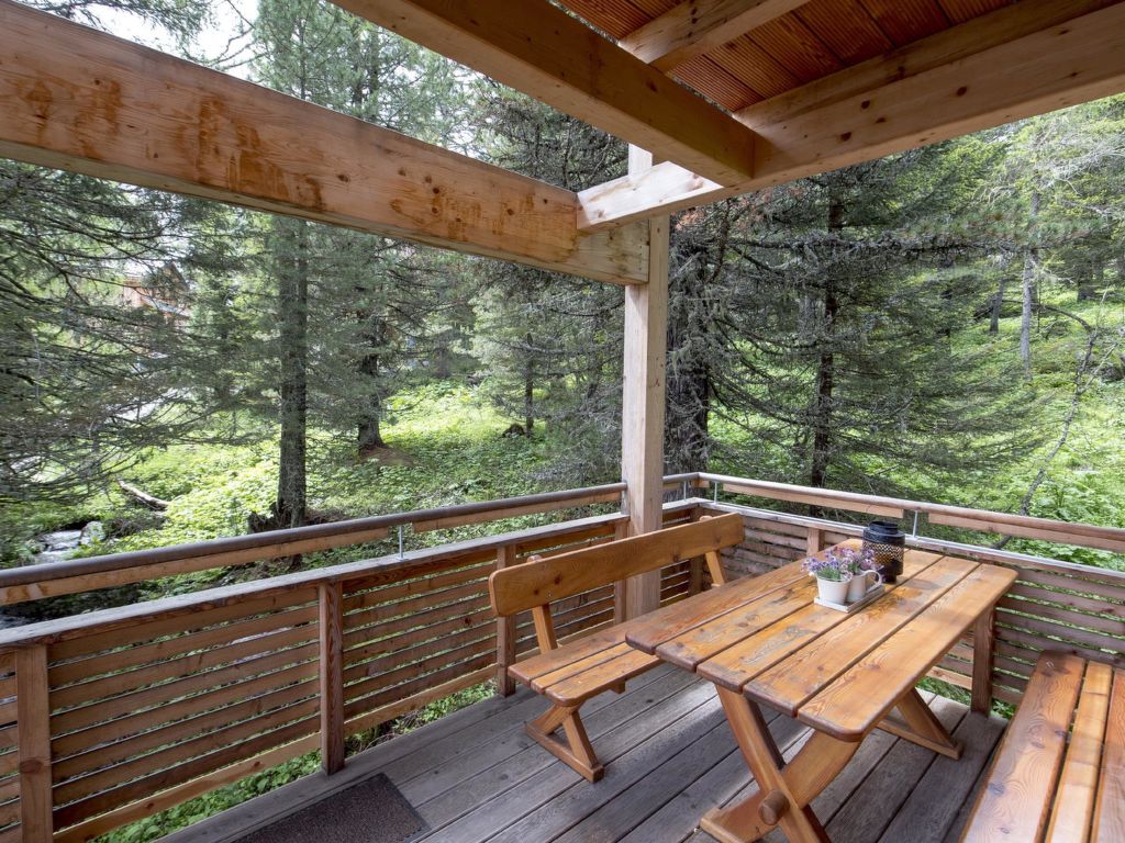 Vakantiehuis 25 mit Sauna und Sprudelbad innen in Oostenrijk