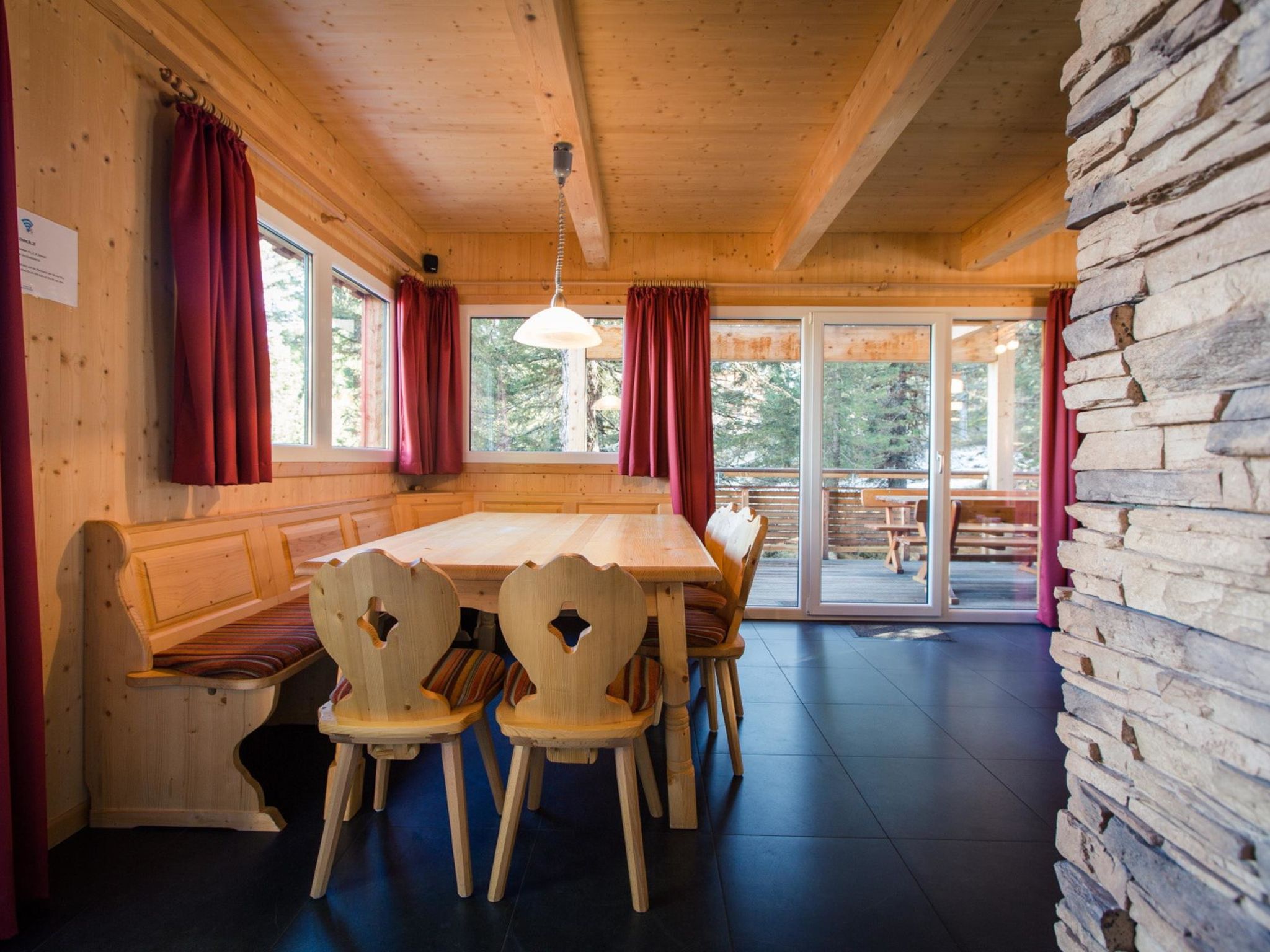 # 25 mit Sauna und Sprudelbad innen - Image 3