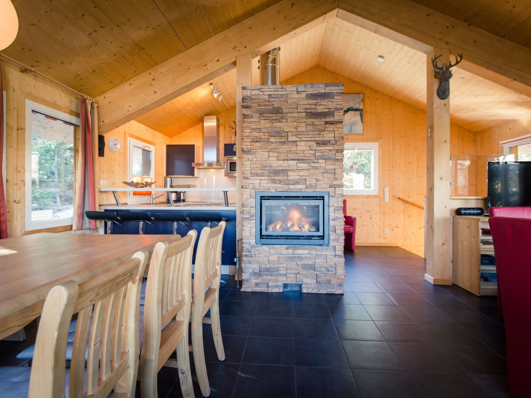 Ruim chalet voor 10 personen met infraroodsauna en whirlpool aan de Turracher Höhe - foto 3