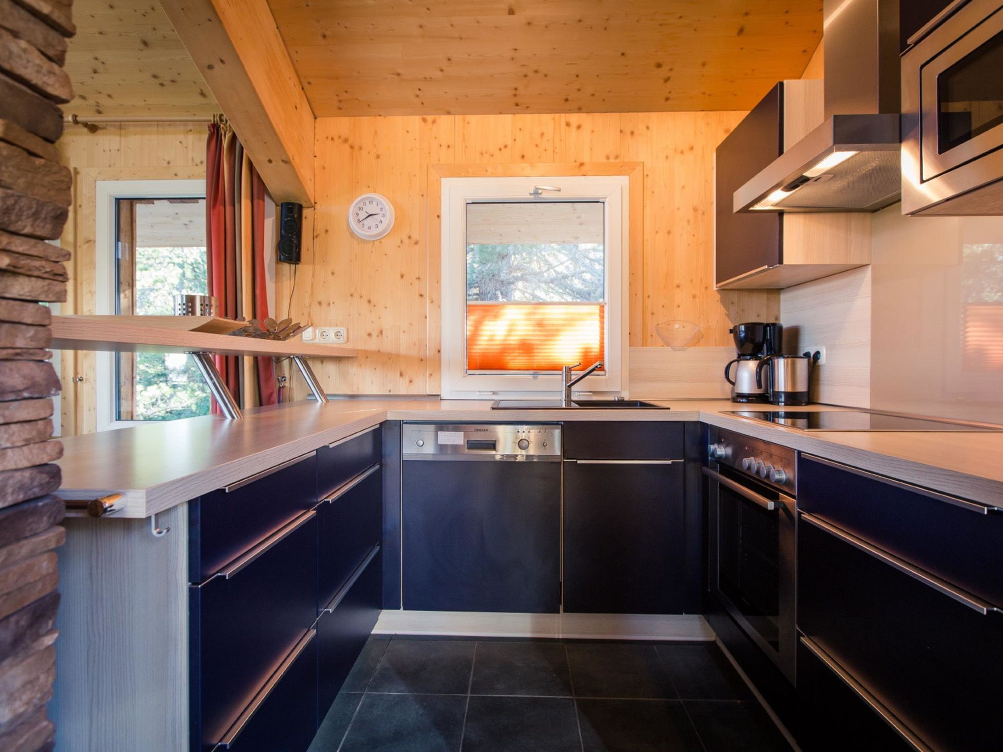 Ruim chalet voor 10 personen met infraroodsauna en whirlpool aan de Turracher Höhe - foto 2