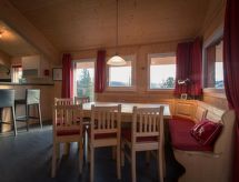 #40 mit IR-Sauna & Sprudelwanne Innen