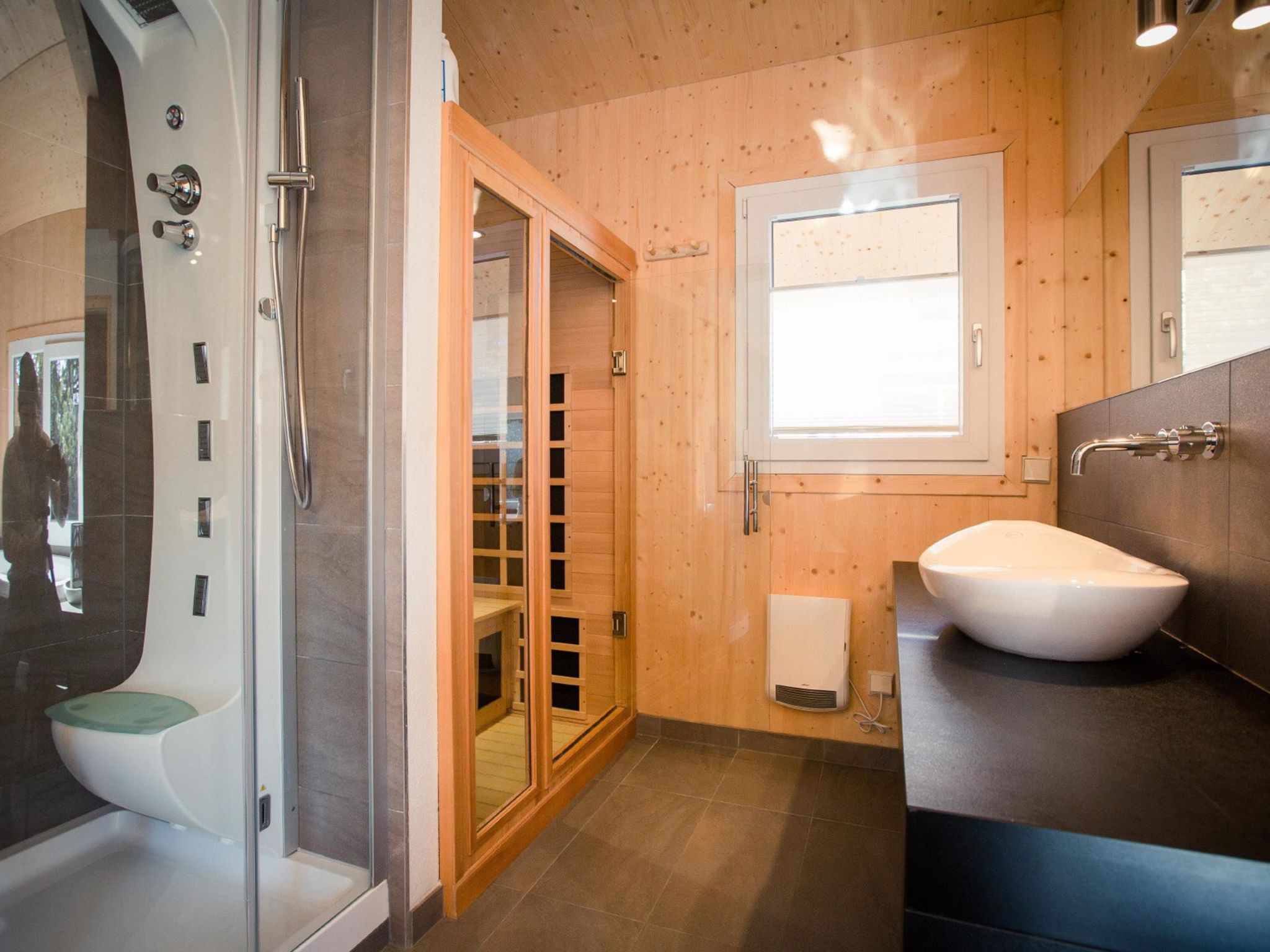 Ruim chalet voor 10 met infraroodsauna en whirlpool aan de Turracher Höhe - foto 15