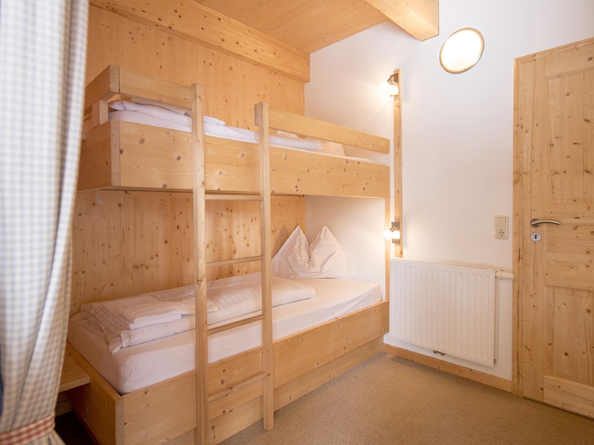 Ruim chalet voor 12 personen met infraroodsauna en whirlpool aan de Turracher Höhe - foto 7