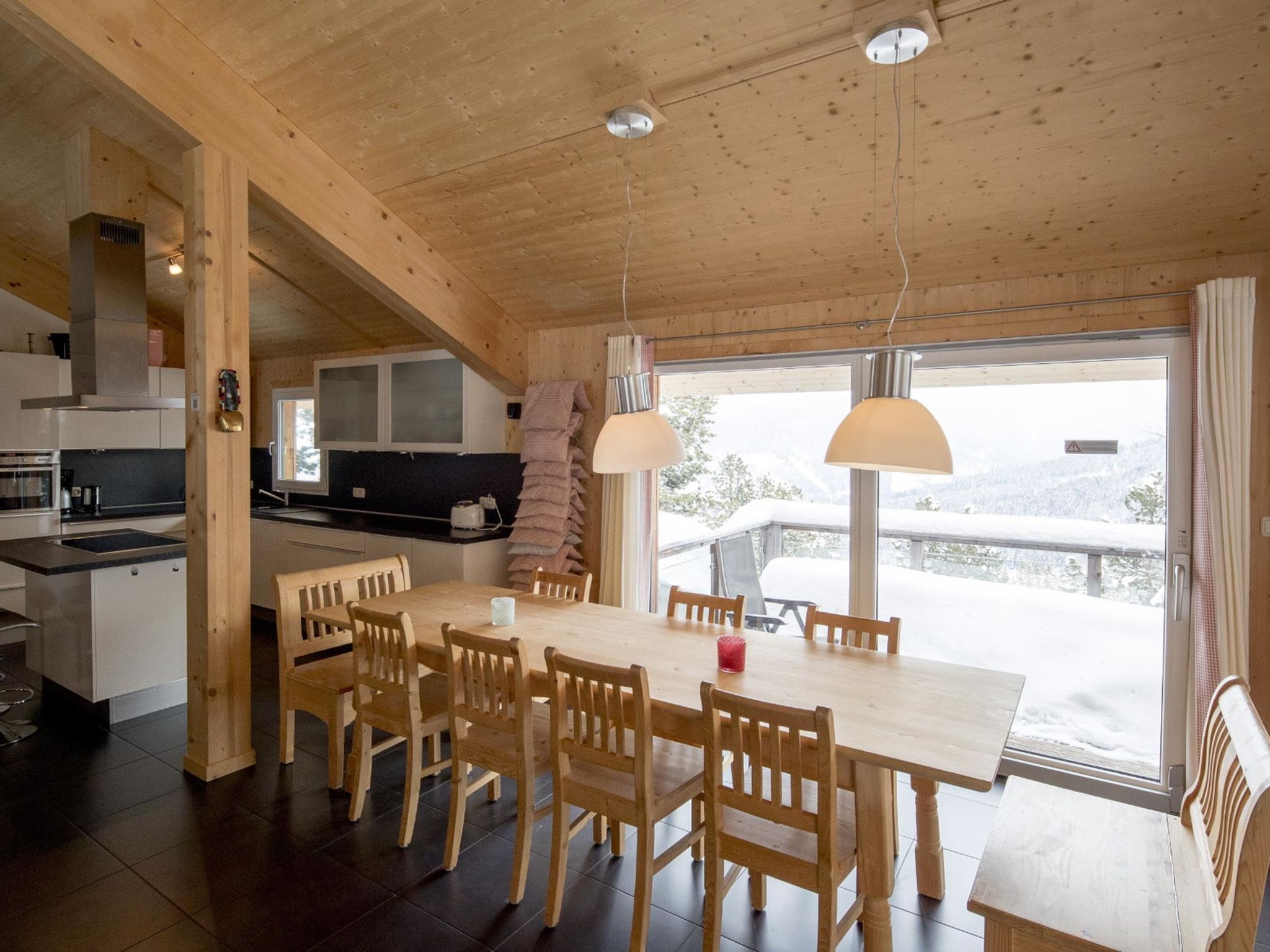 Ruim chalet voor 12 personen met infraroodsauna en whirlpool aan de Turracher Höhe - foto 10