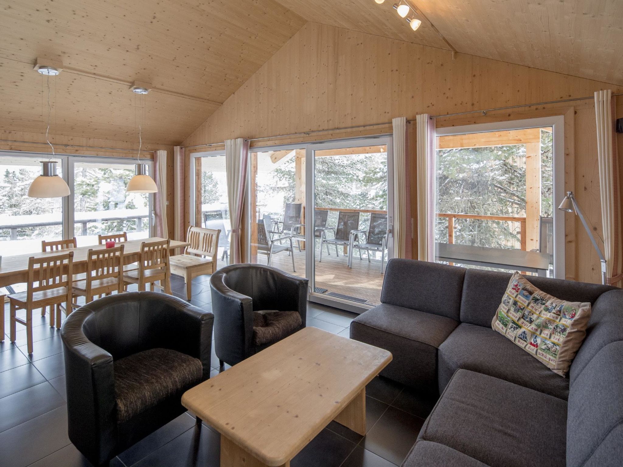 Ruim chalet voor 12 personen met infraroodsauna en whirlpool aan de Turracher Höhe - foto 15