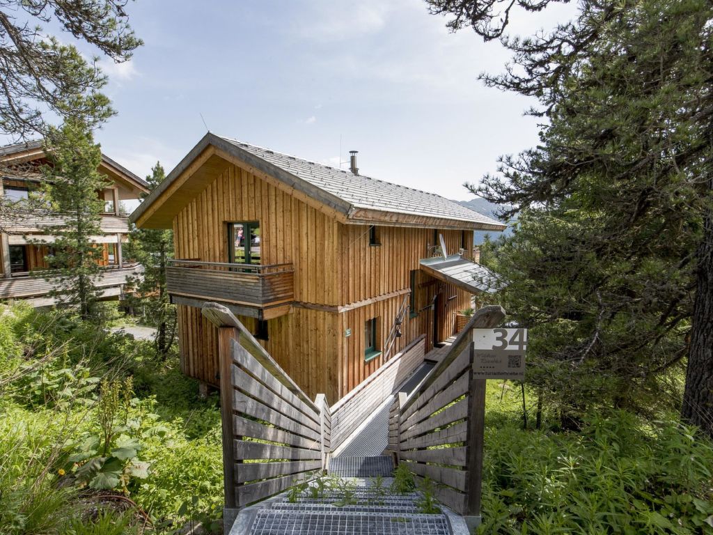 Vakantiehuis 34 mit IR-Sauna und Sprudelbad innen in Oostenrijk