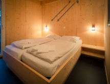 Dům #34 mit IR-Sauna und Sprudelbad innen