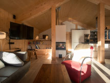 #42 mit Sauna und Sprudelbad innen
