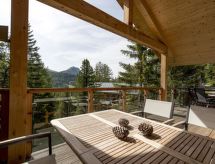 #42 mit Sauna und Sprudelbad innen