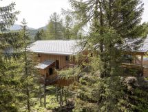 #43 mit Sauna und Sprudelbad Innen