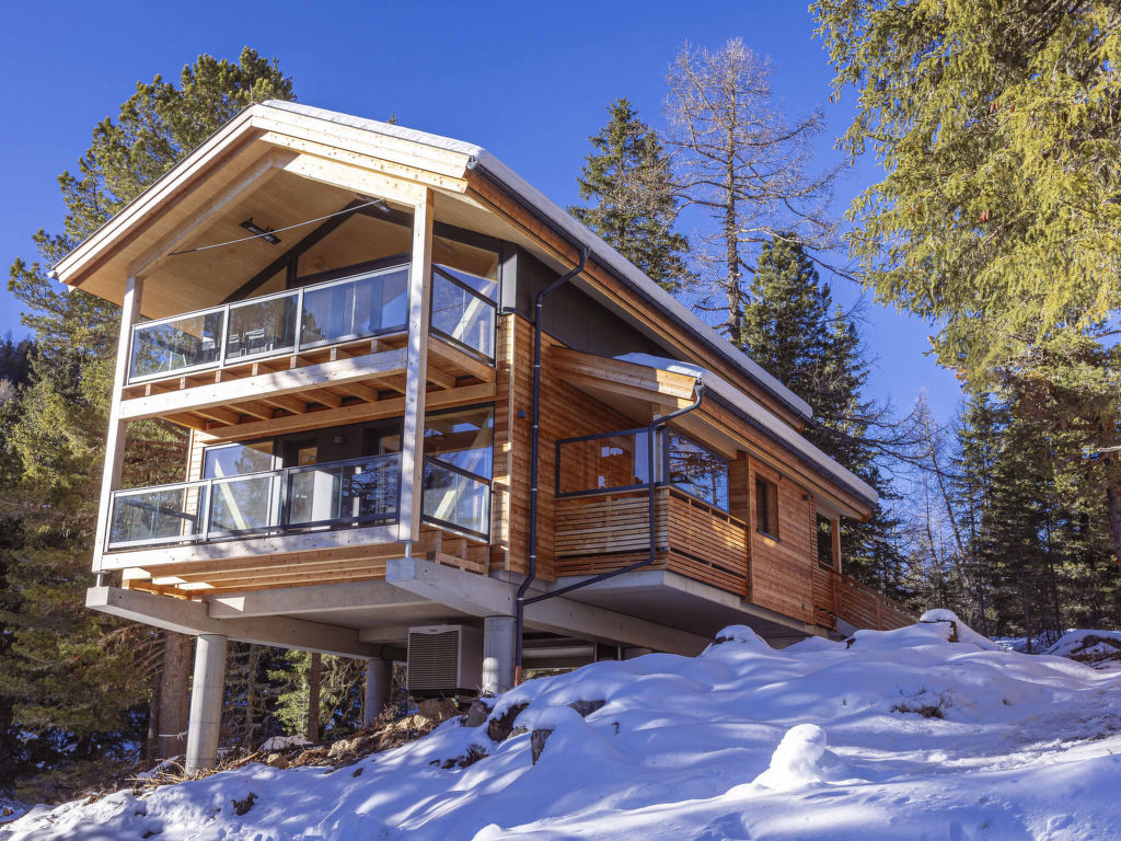 Interhome Superior # 11 mit Sauna & Hot Tub