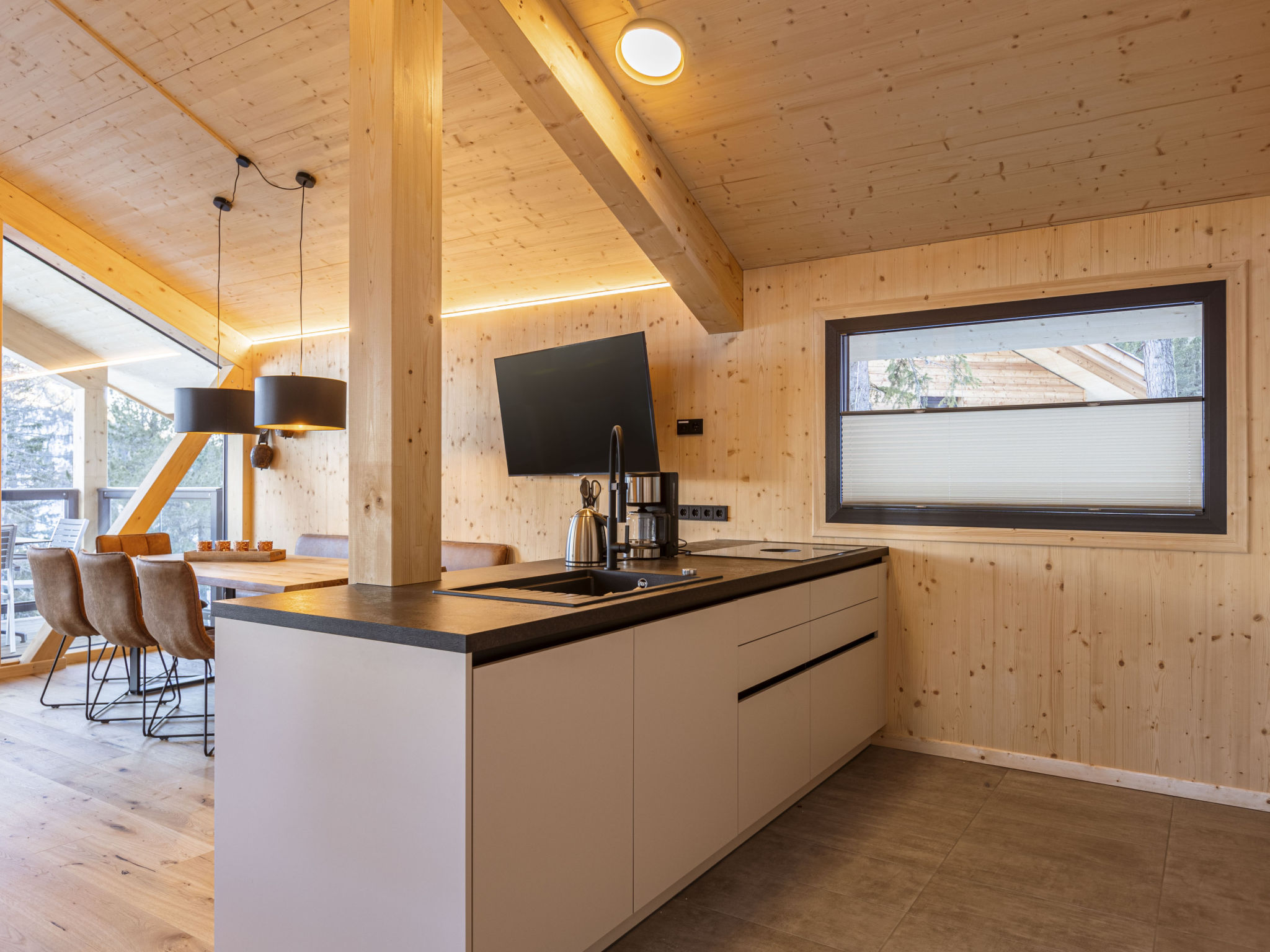 Superior # 11 mit Sauna & Hot Tub - Image 4