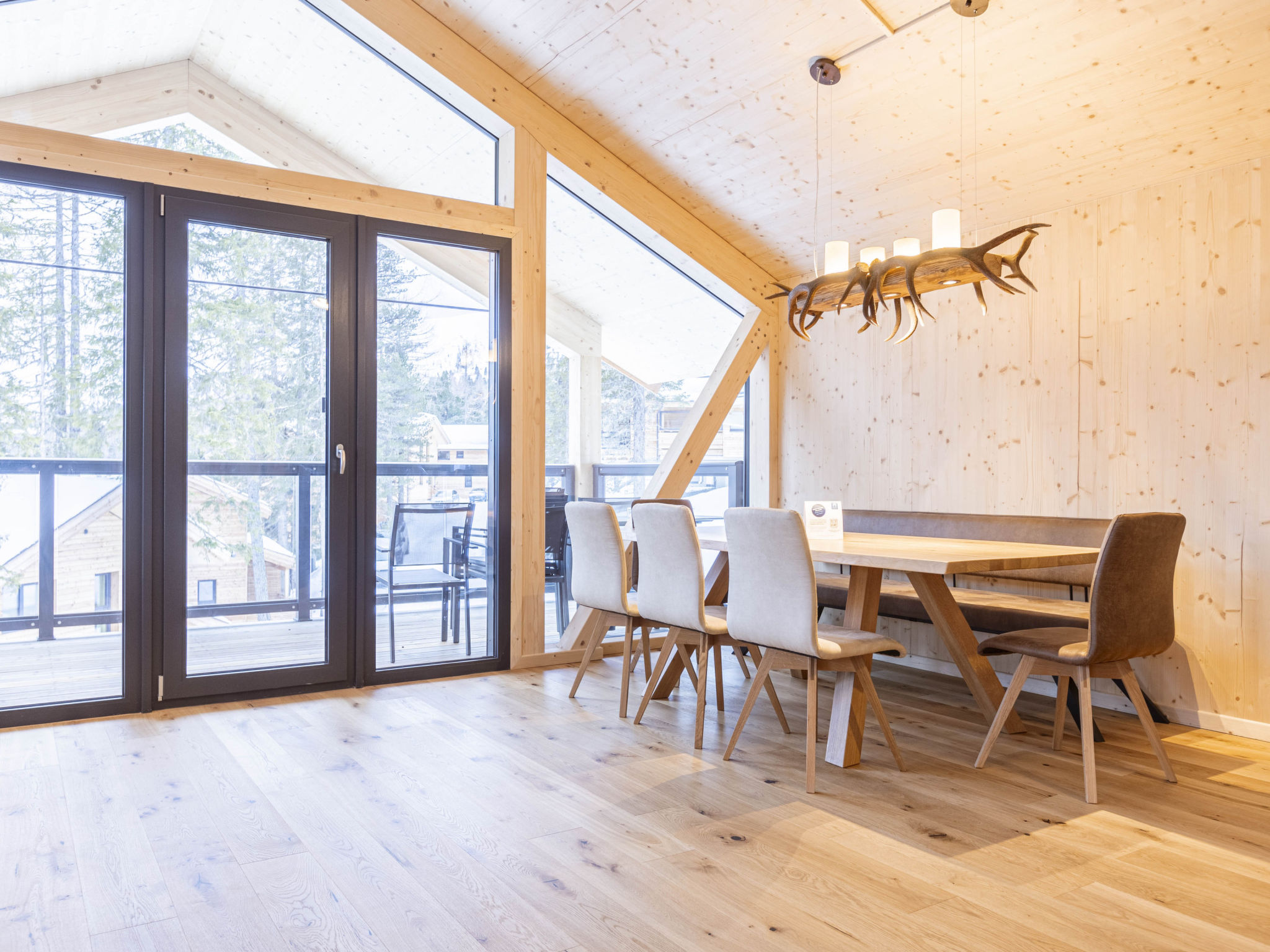 02_Nth011_Sup Chalet mit Sauna und Hot Tub 2 Etage - Binnen