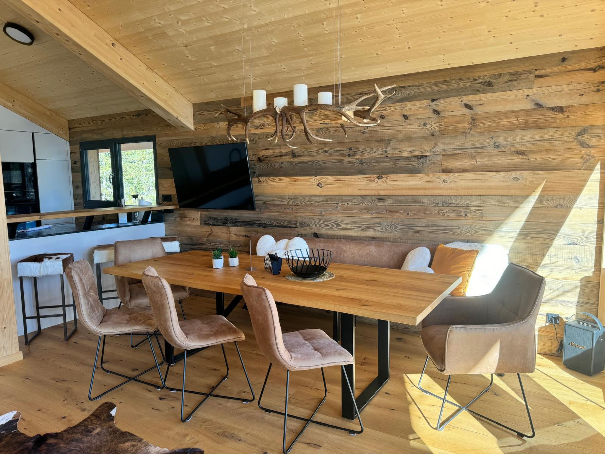 02_NTH42a_Sup Chalet mit Sauna und Hot Tub 2 Etage - Inside