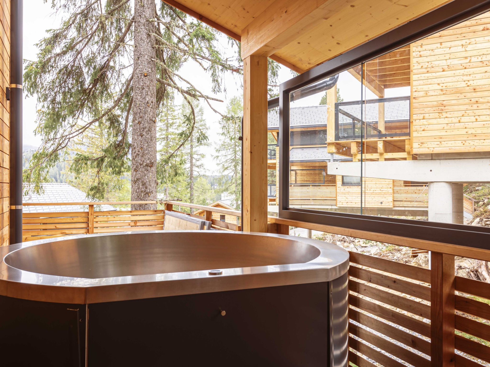 Superior # 12 Sauna & Hot Tub - Image 2