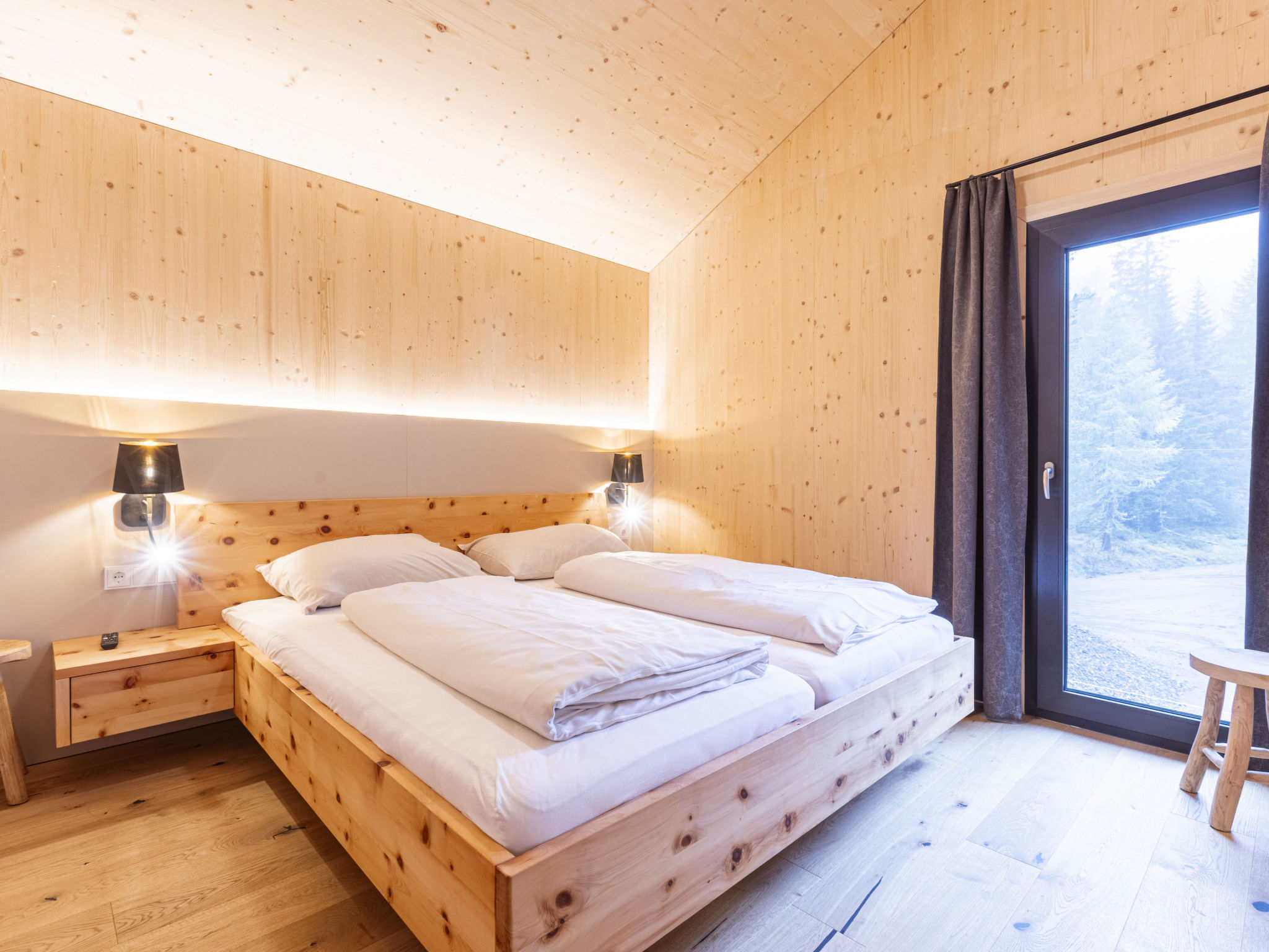 02_NTH001_Sup Chalet mit Sauna und Hot Tub 2 Etage - Inside