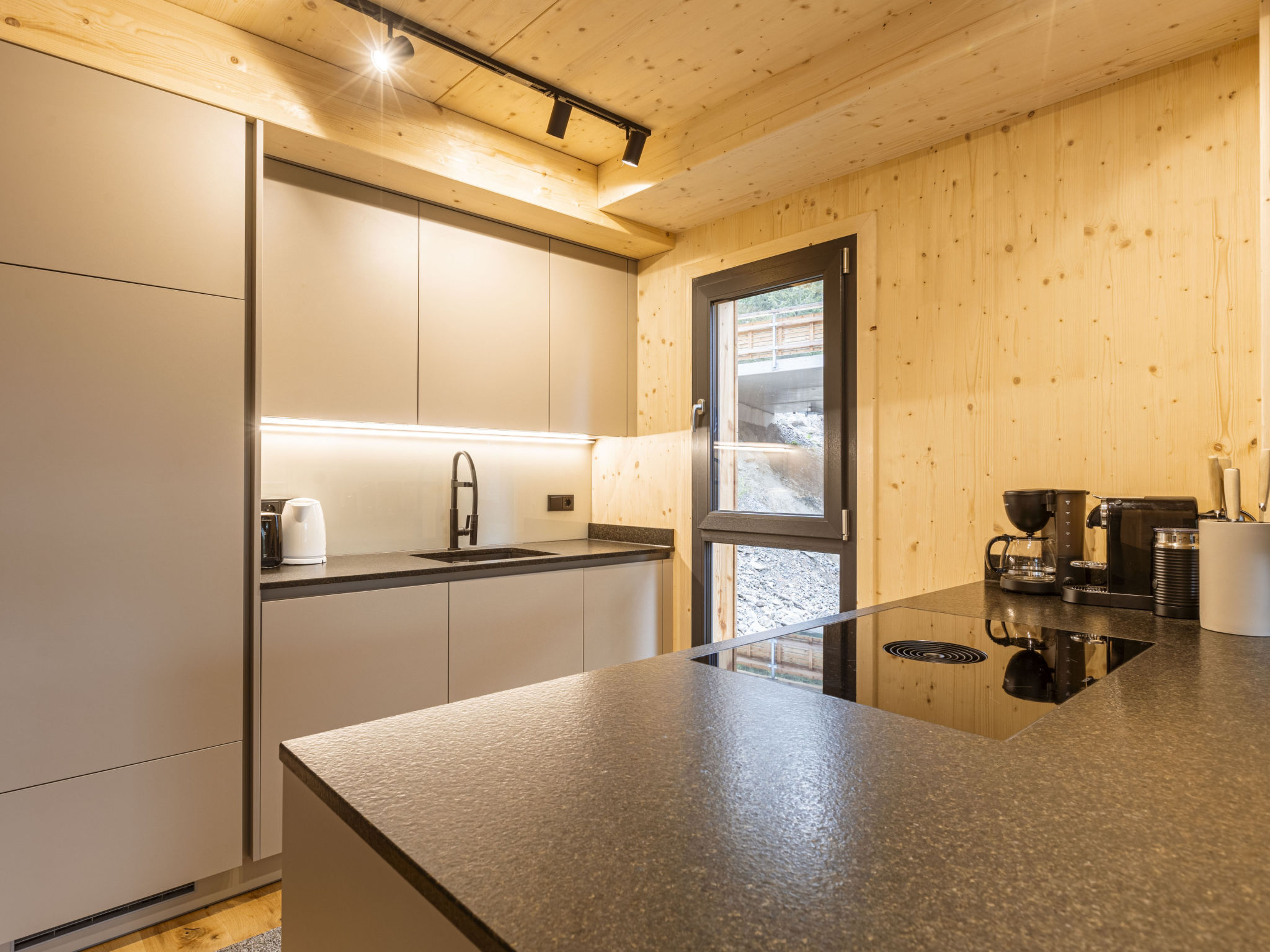 02_NTH015_Sup Chalet mit Sauna und Hot Tub 3 Etage - Binnen