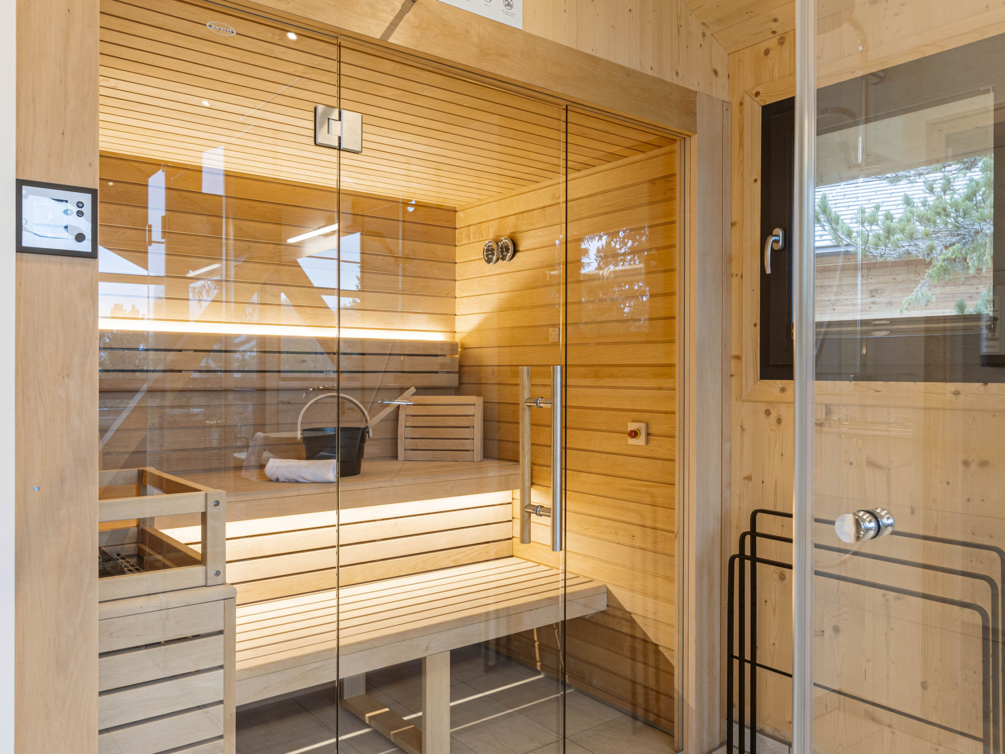 02_NTH015_Sup Chalet mit Sauna und Hot Tub 3 Etage - Buiten