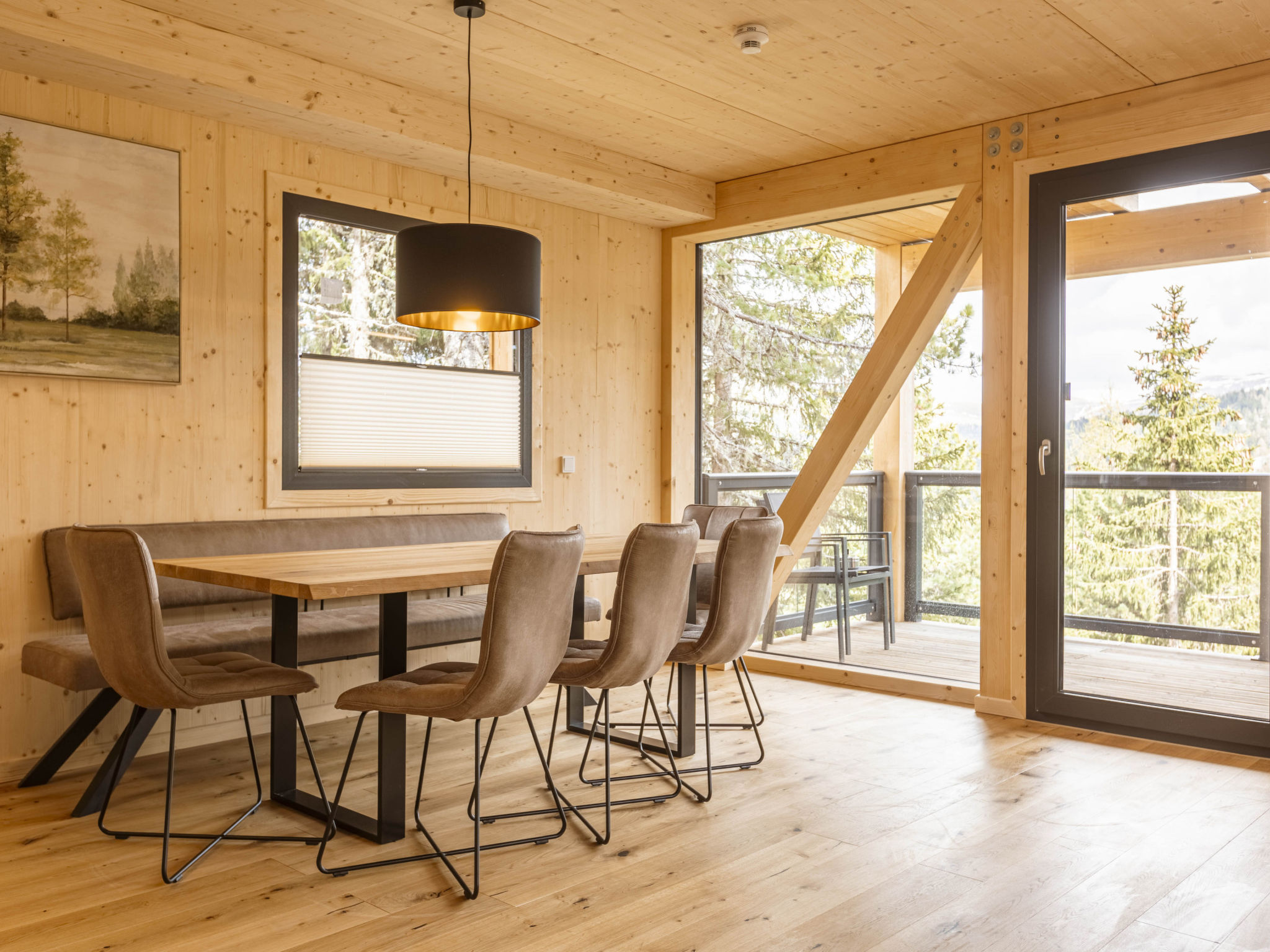 02_NTH016_Sup Chalet mit Sauna und Hot Tub 3 Etage - Inside