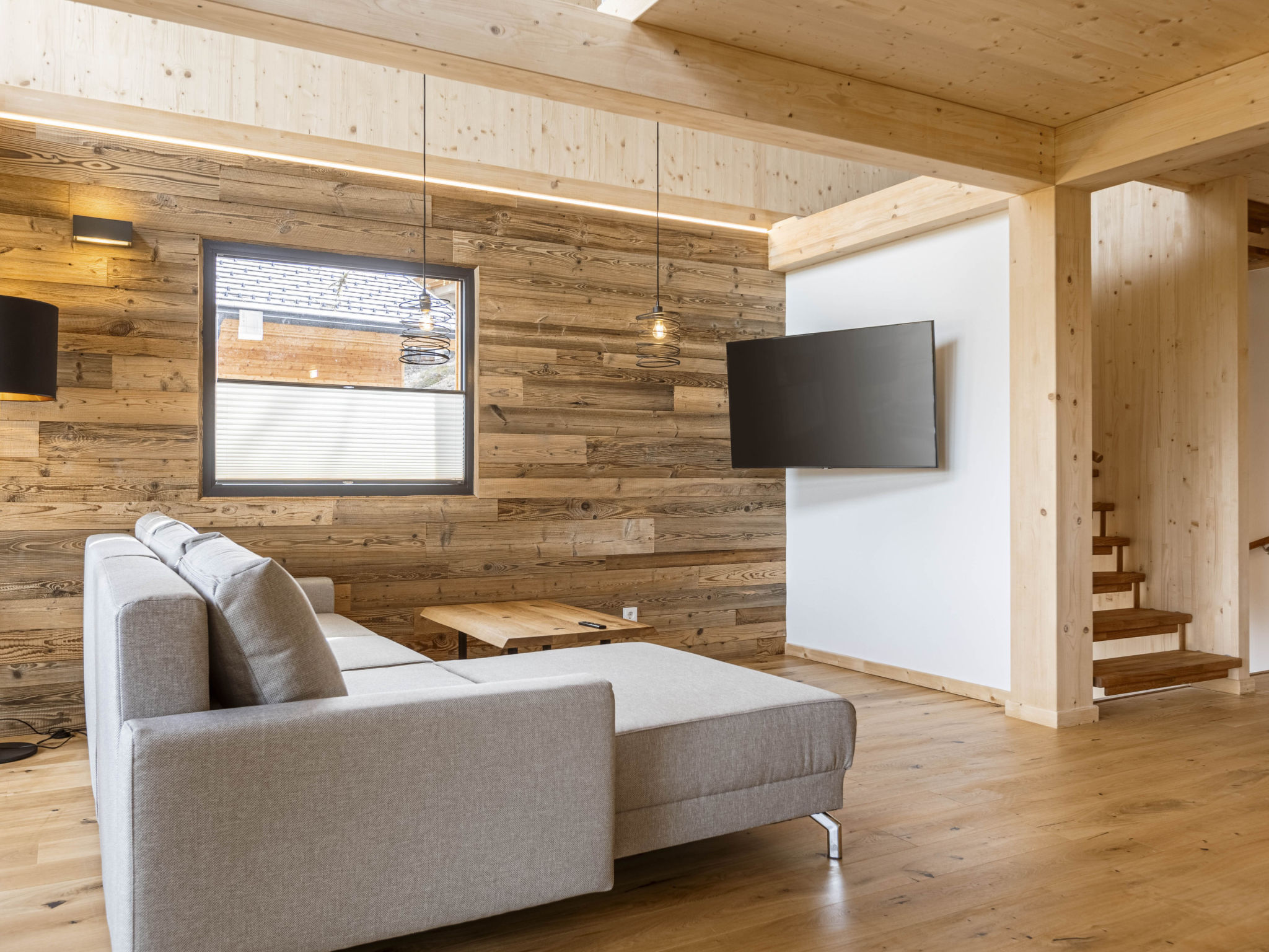 02_NTH016_Sup Chalet mit Sauna und Hot Tub 3 Etage - Inside