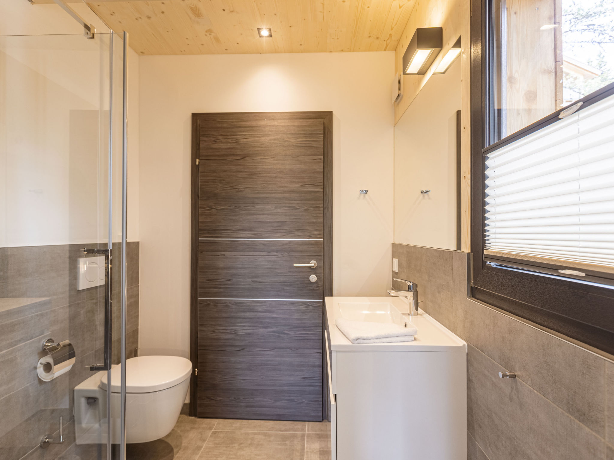 02_NTH016_Sup Chalet mit Sauna und Hot Tub 3 Etage - Inside