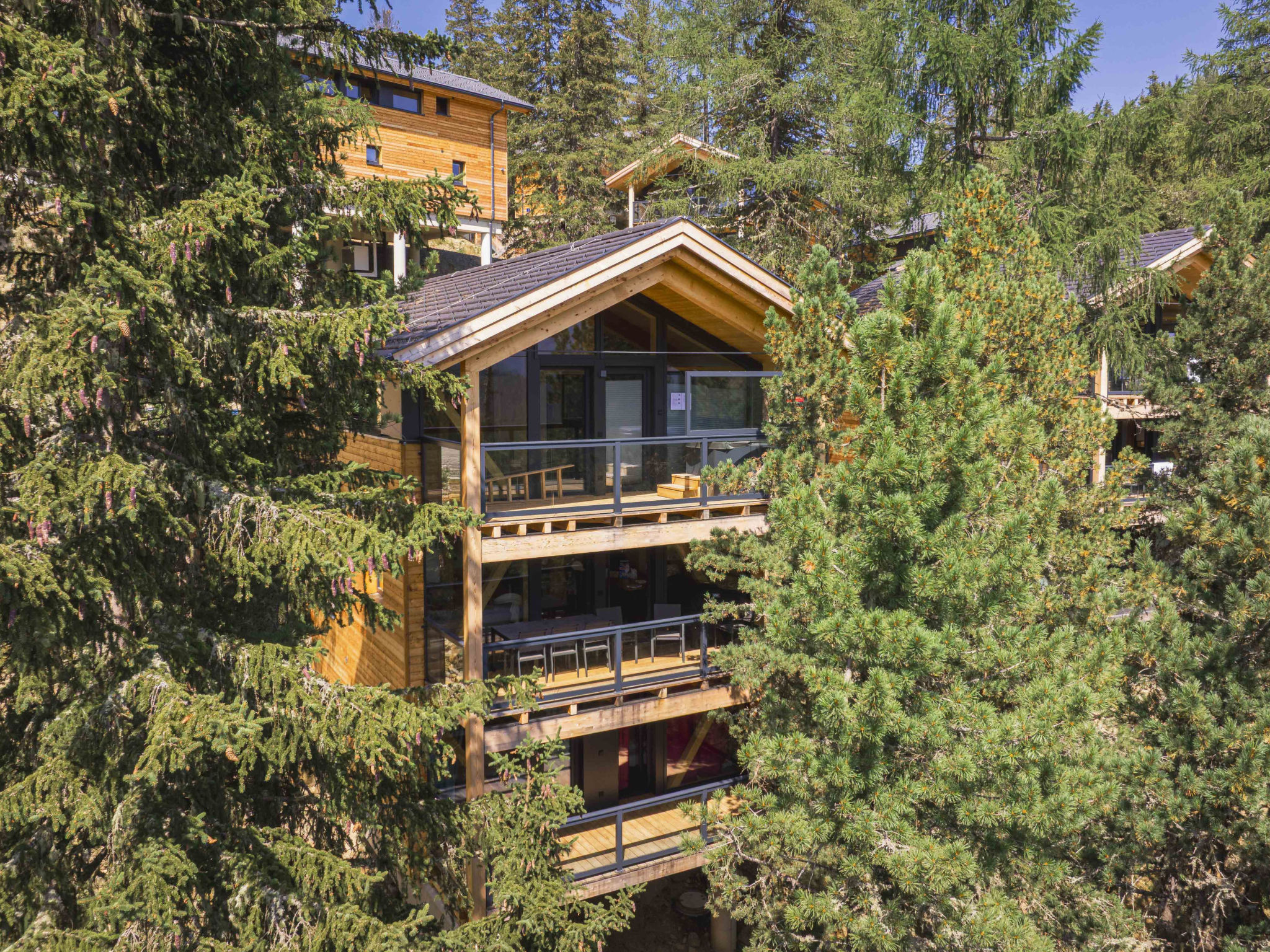 02_NTH017_Sup Chalet mit Sauna und Hot Tub 3 Etage - Buiten