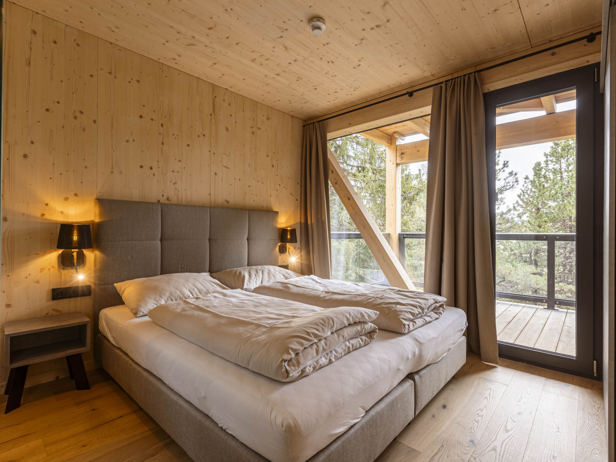 02_NTH018_Sup Chalet mit Sauna und Hot Tub 3 Etage - Inside