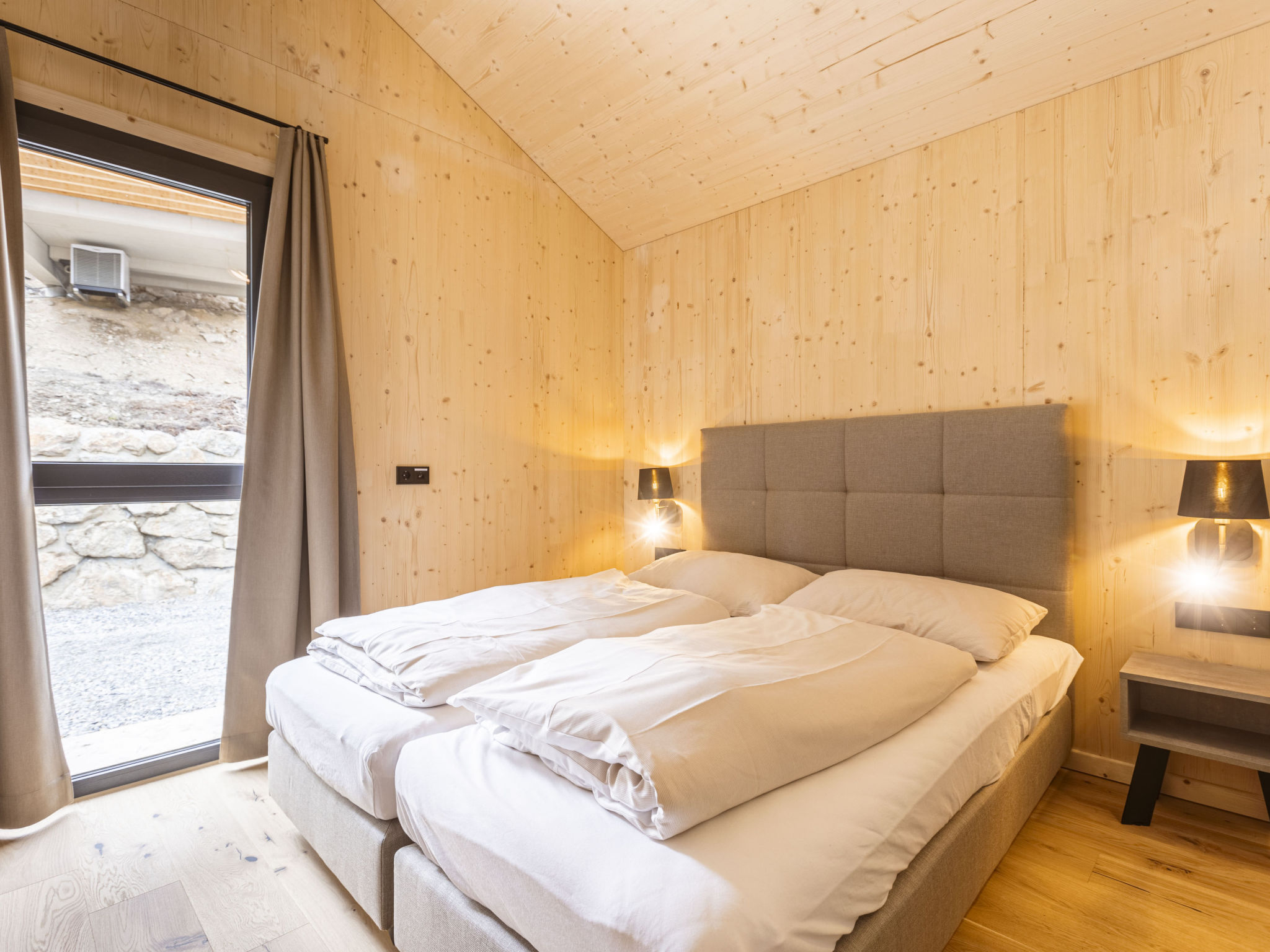 02_NTH018_Sup Chalet mit Sauna und Hot Tub 3 Etage - Inside