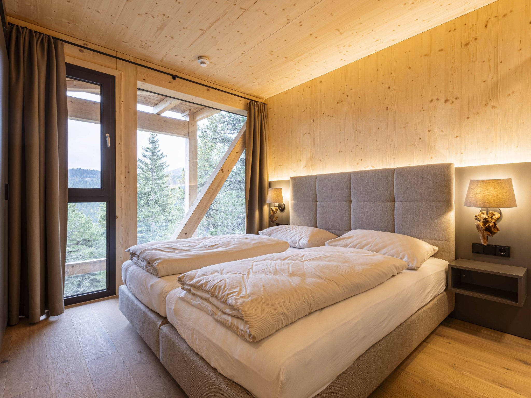 02_NTH021_Sup Chalet mit Sauna und Hot Tub 3 Etage