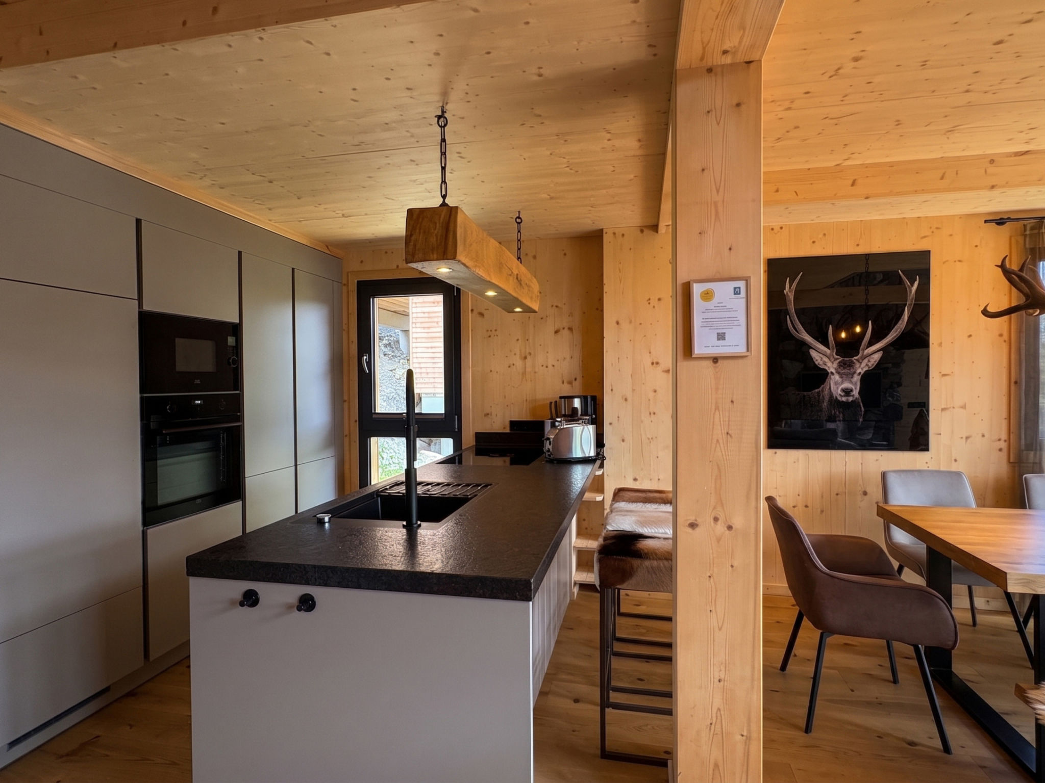 Maison 02_NTH025_Sup Chalet mit Sauna 3 Etage – Cuisine et coin repas, photo 25 sur 48