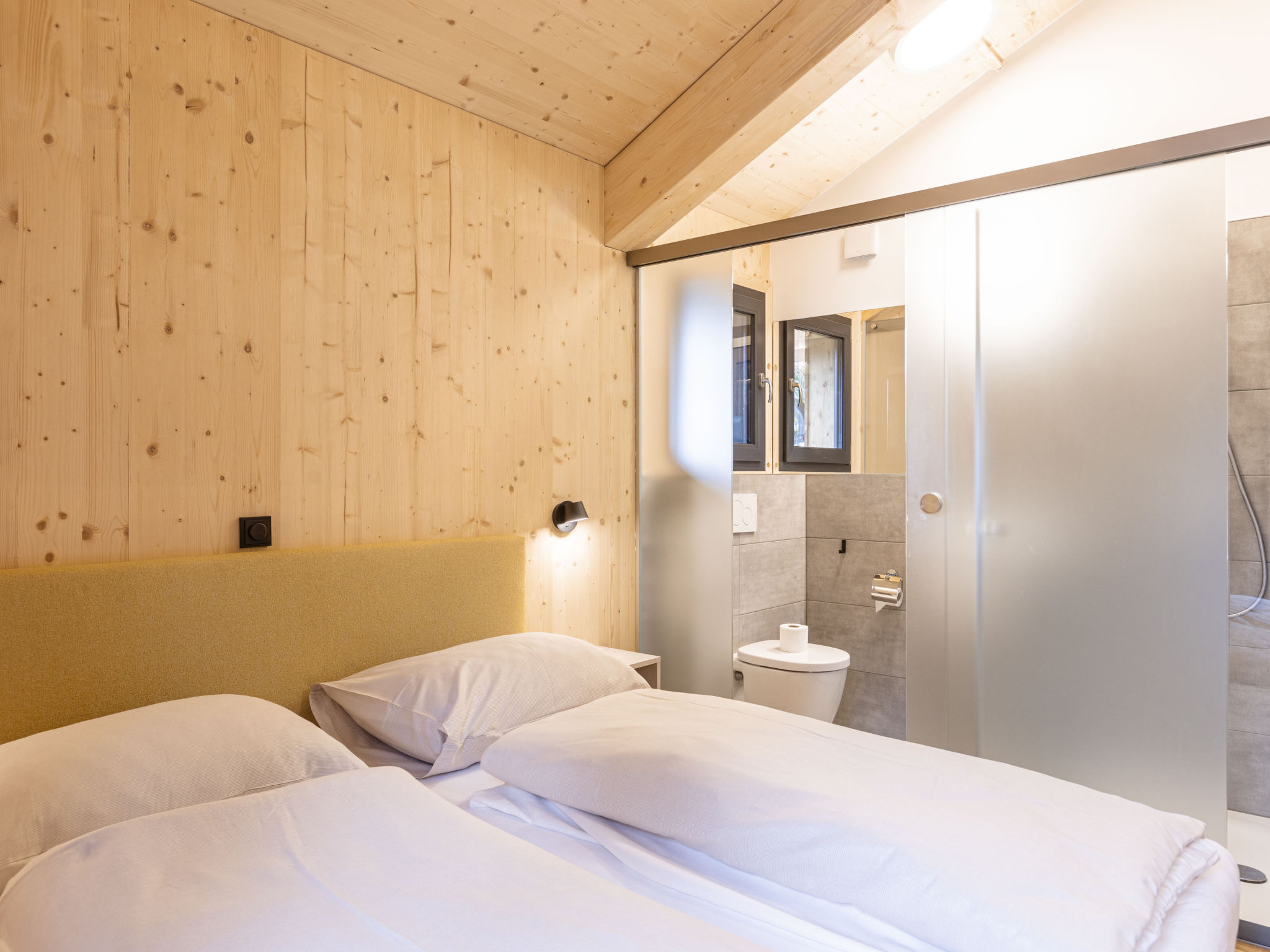02_NTH027_Sup Chalet mit Sauna und Hot Tub 3 Etage - Inside