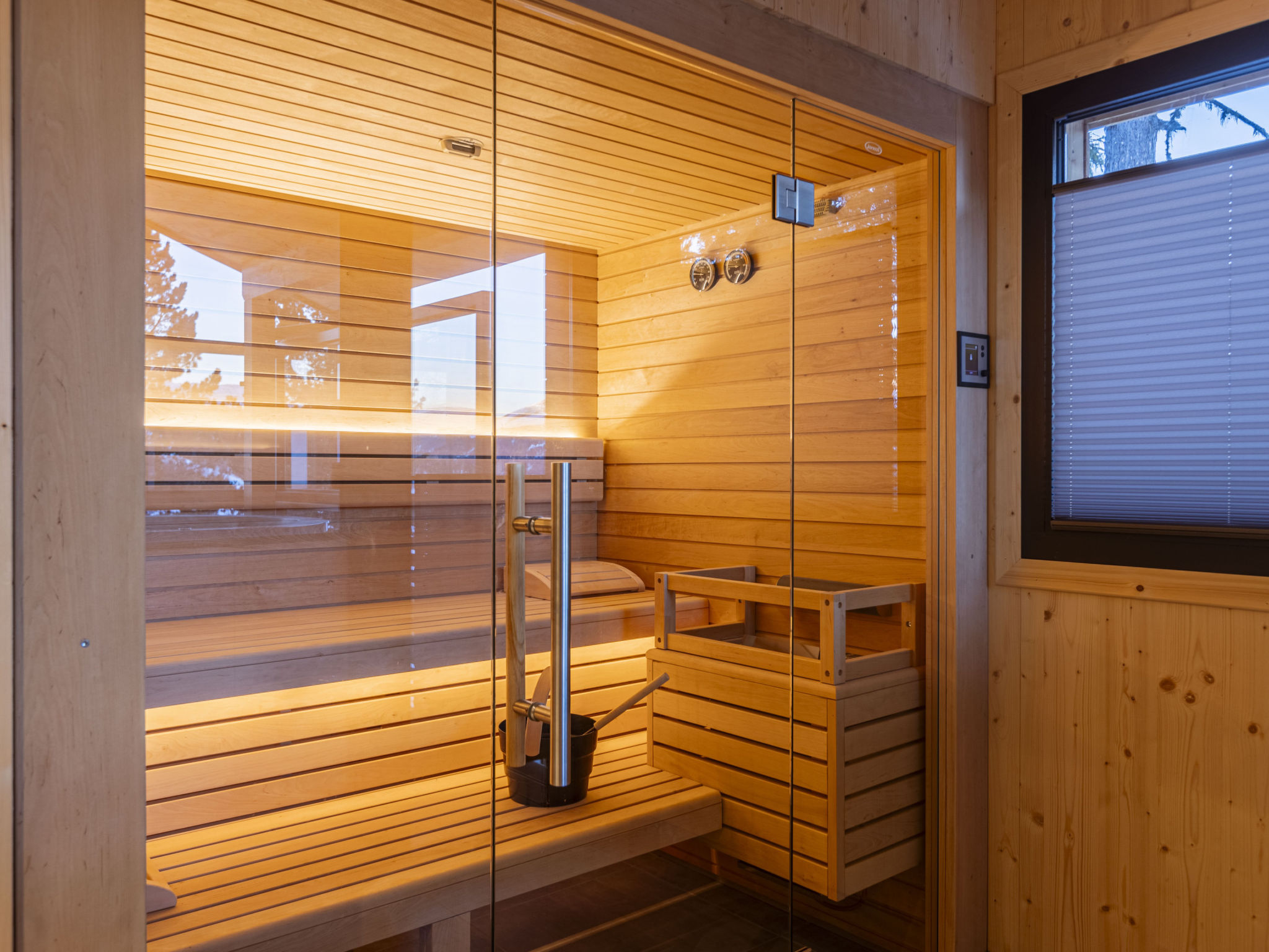 Superior #27 mit Sauna & Hot Tub-Binnen