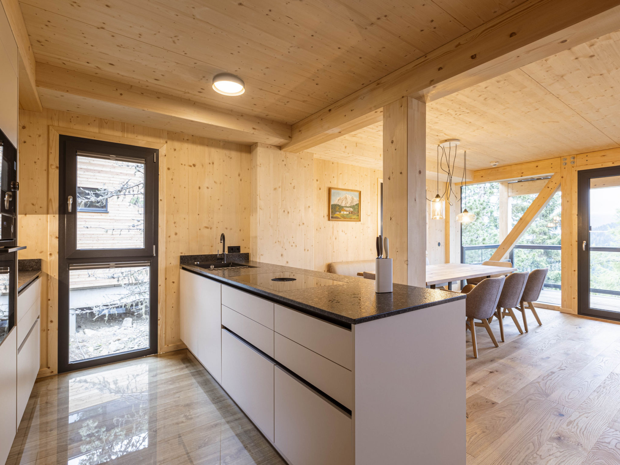 02_NTH023_Sup Chalet mit Sauna und Hot Tub 3 Etage - Inside