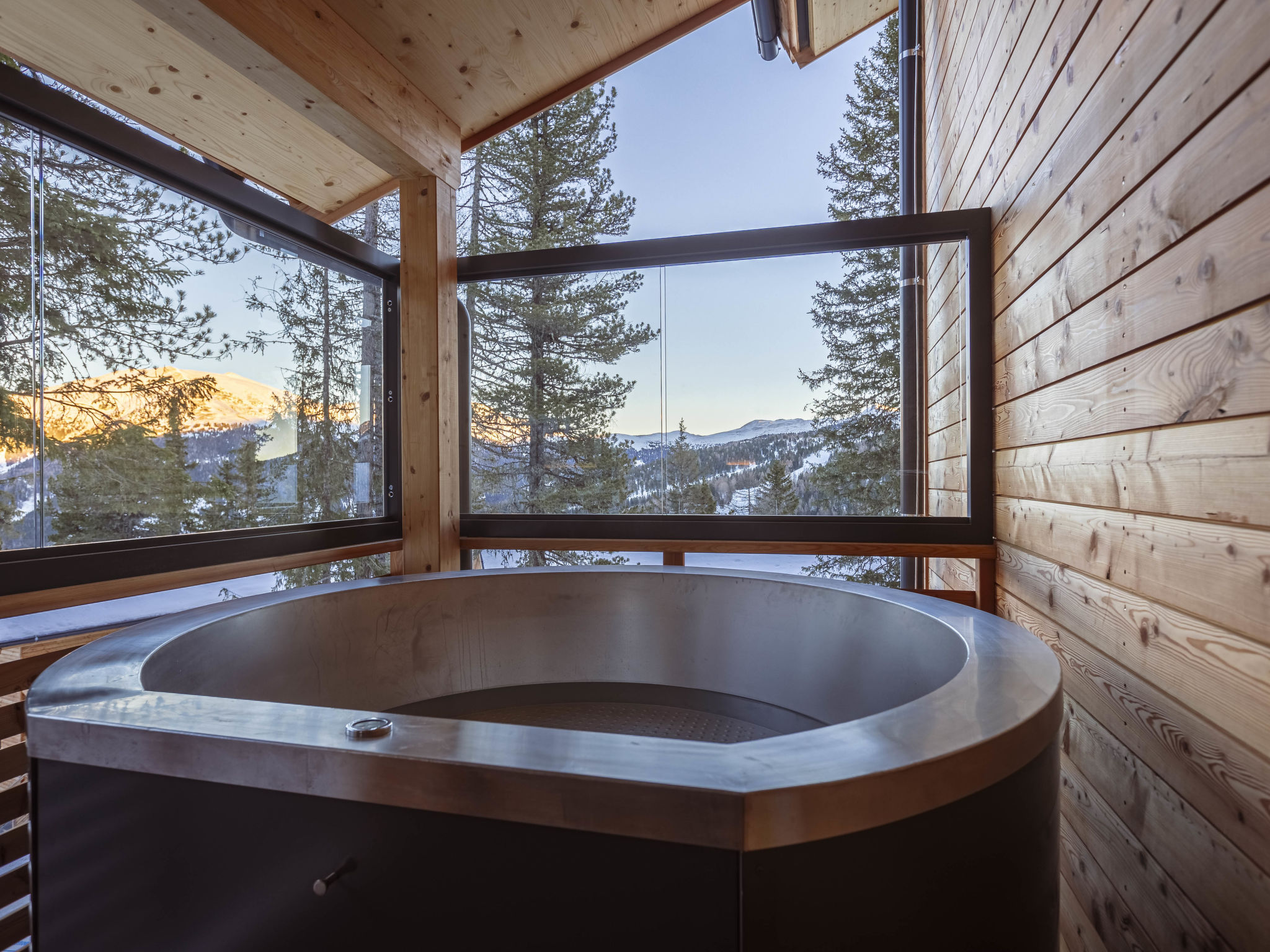 Superior Chalet 4: Eigen sauna & hot tub aan de Turracher Höhe - foto 3