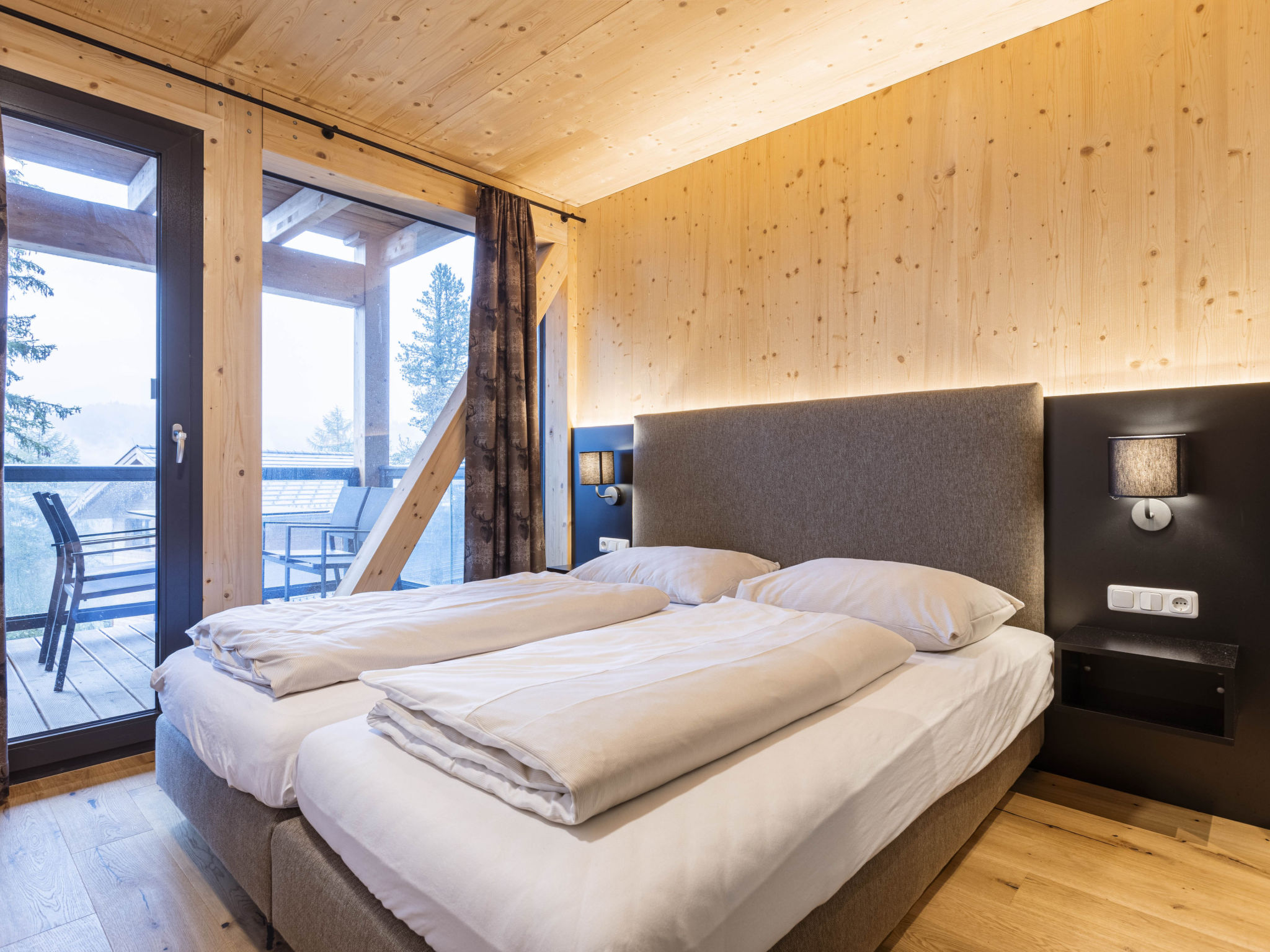 02_NTH004_Sup Chalet mit Sauna und Hot Tub 2 Etage - Inside
