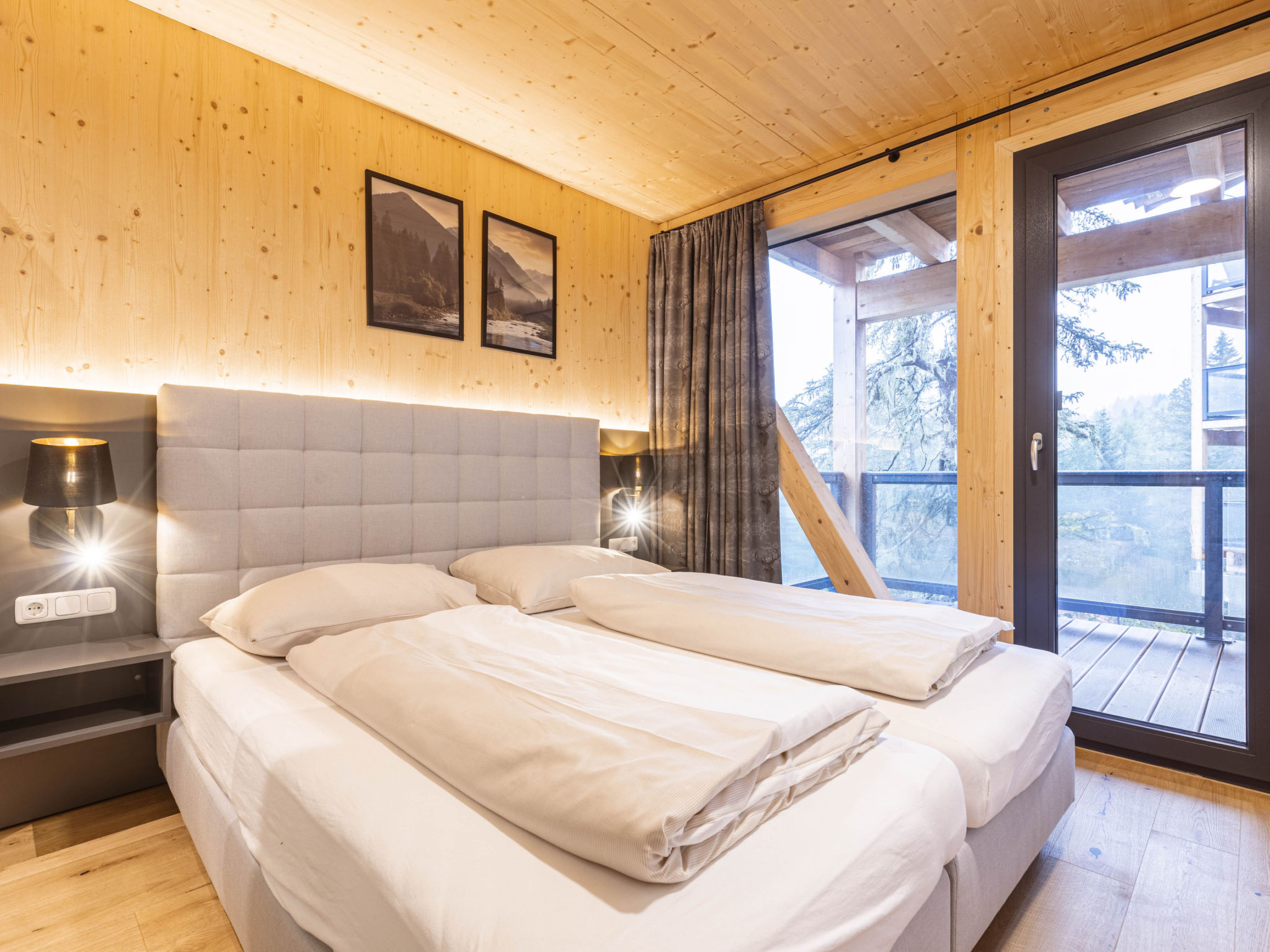 02_NTH005_Sup Chalet mit Sauna und Hot Tub 2 Etage - Inside