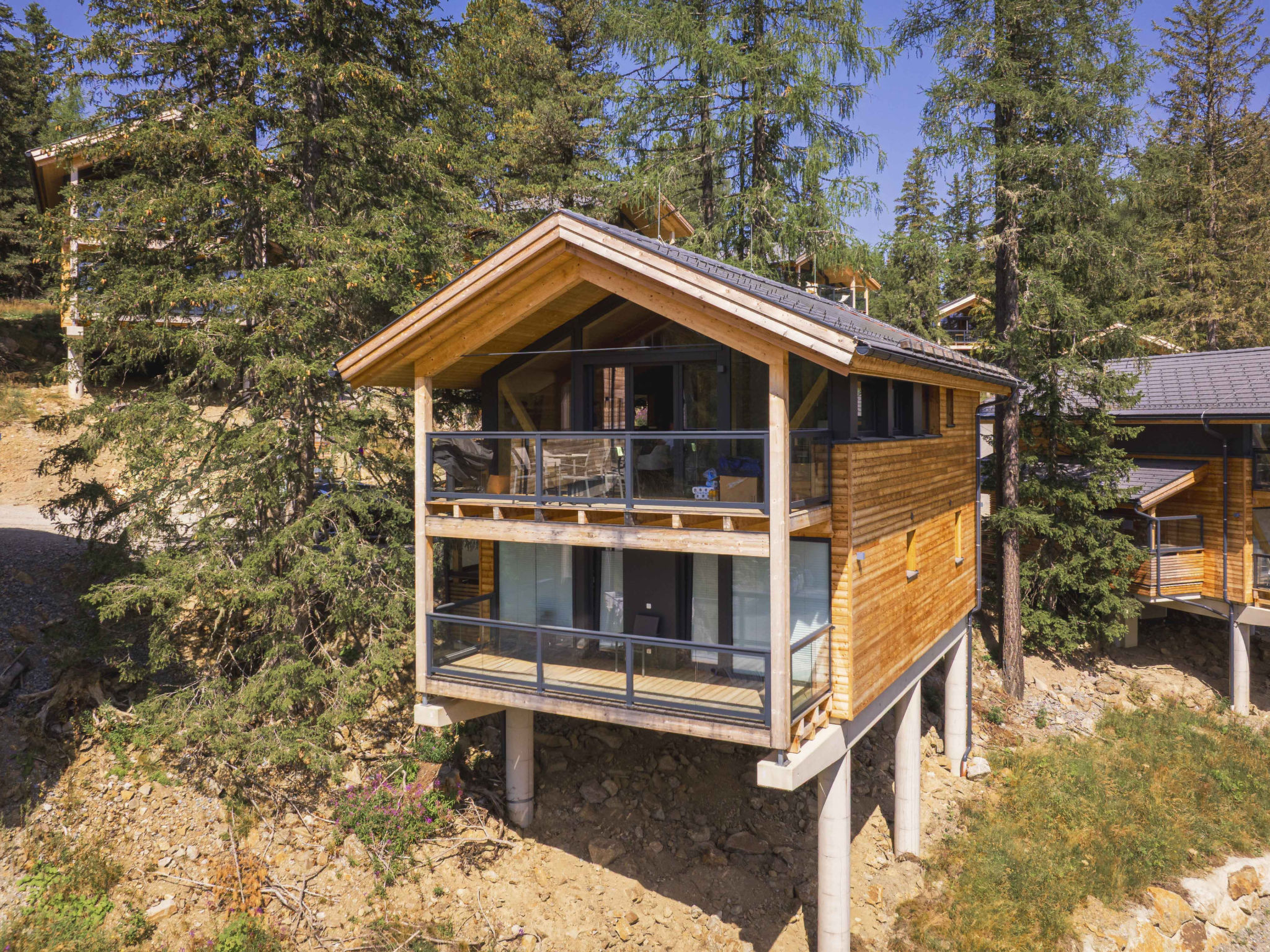 02_NTH007_Sup Chalet mit Sauna und Hot Tub 2 Etage - Outside
