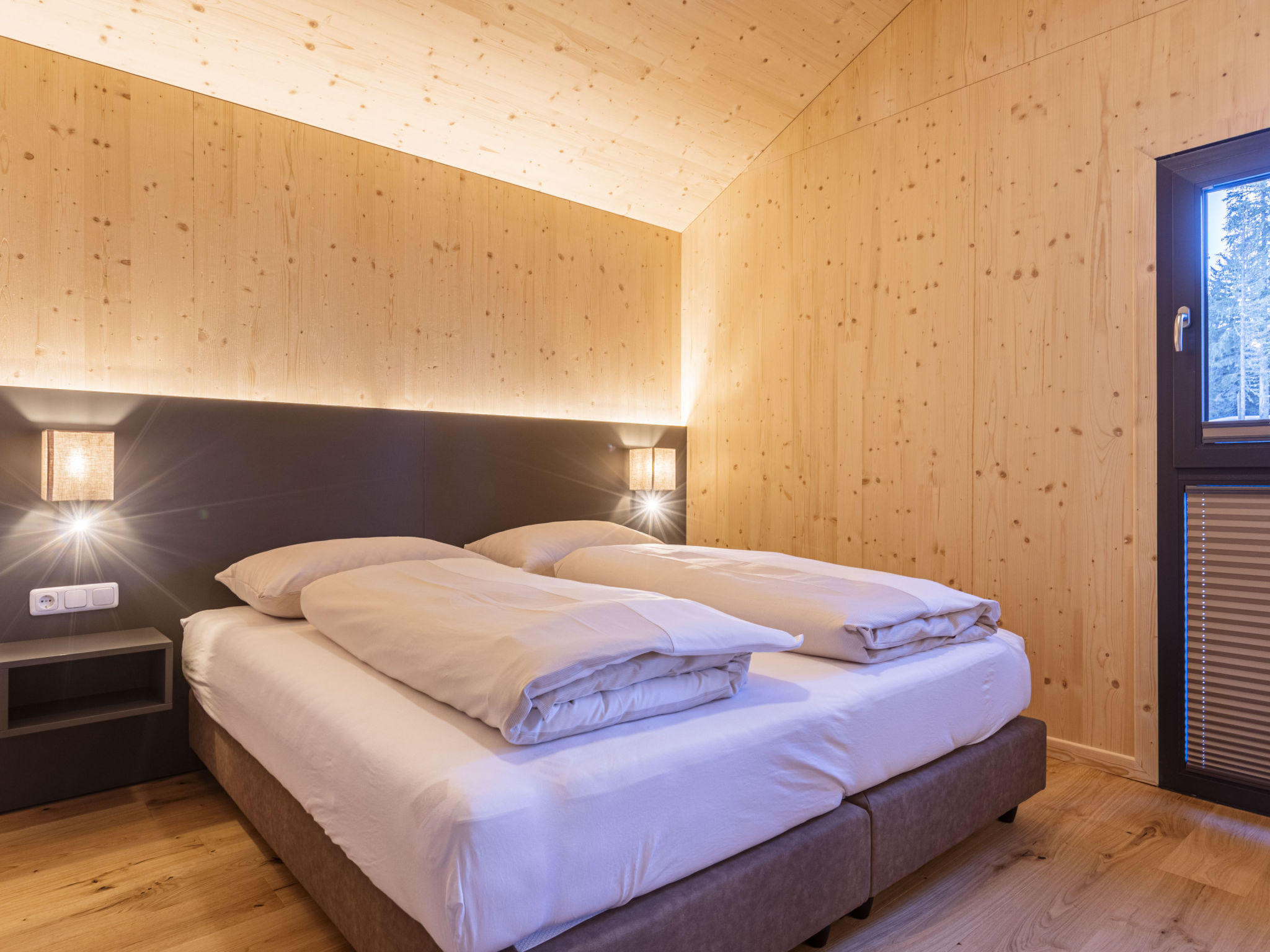 02_NTH007_Sup Chalet mit Sauna und Hot Tub 2 Etage - Inside