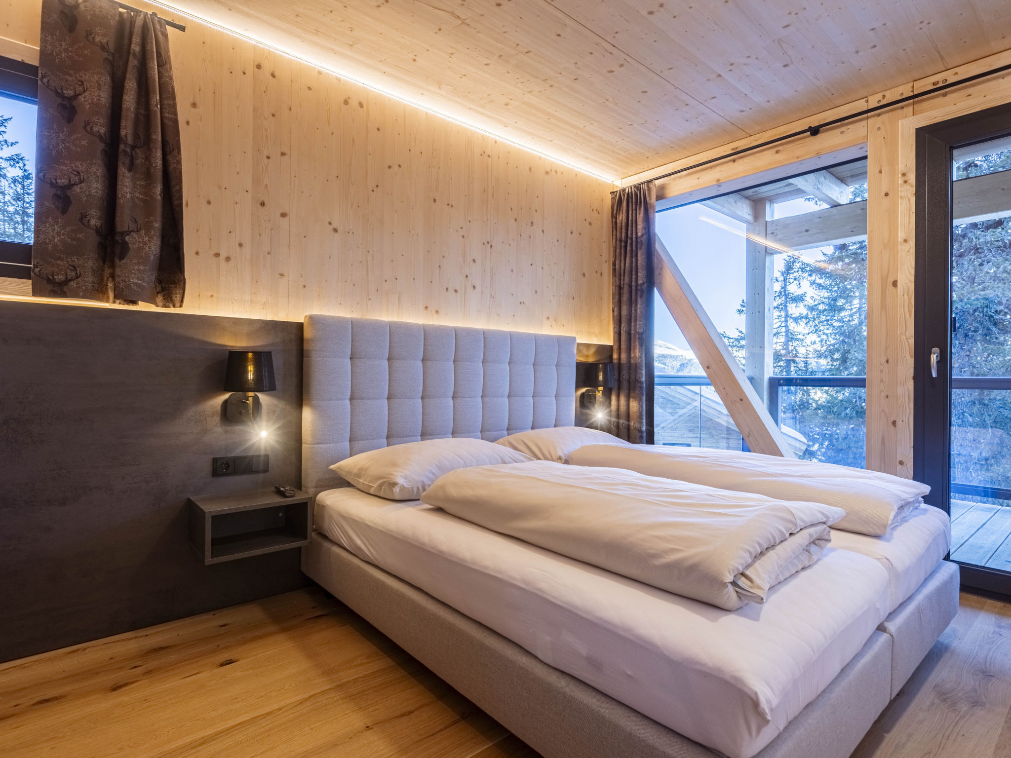 02_NTH009_Sup Chalet mit Sauna und Hot Tub 2 Etage - Inside