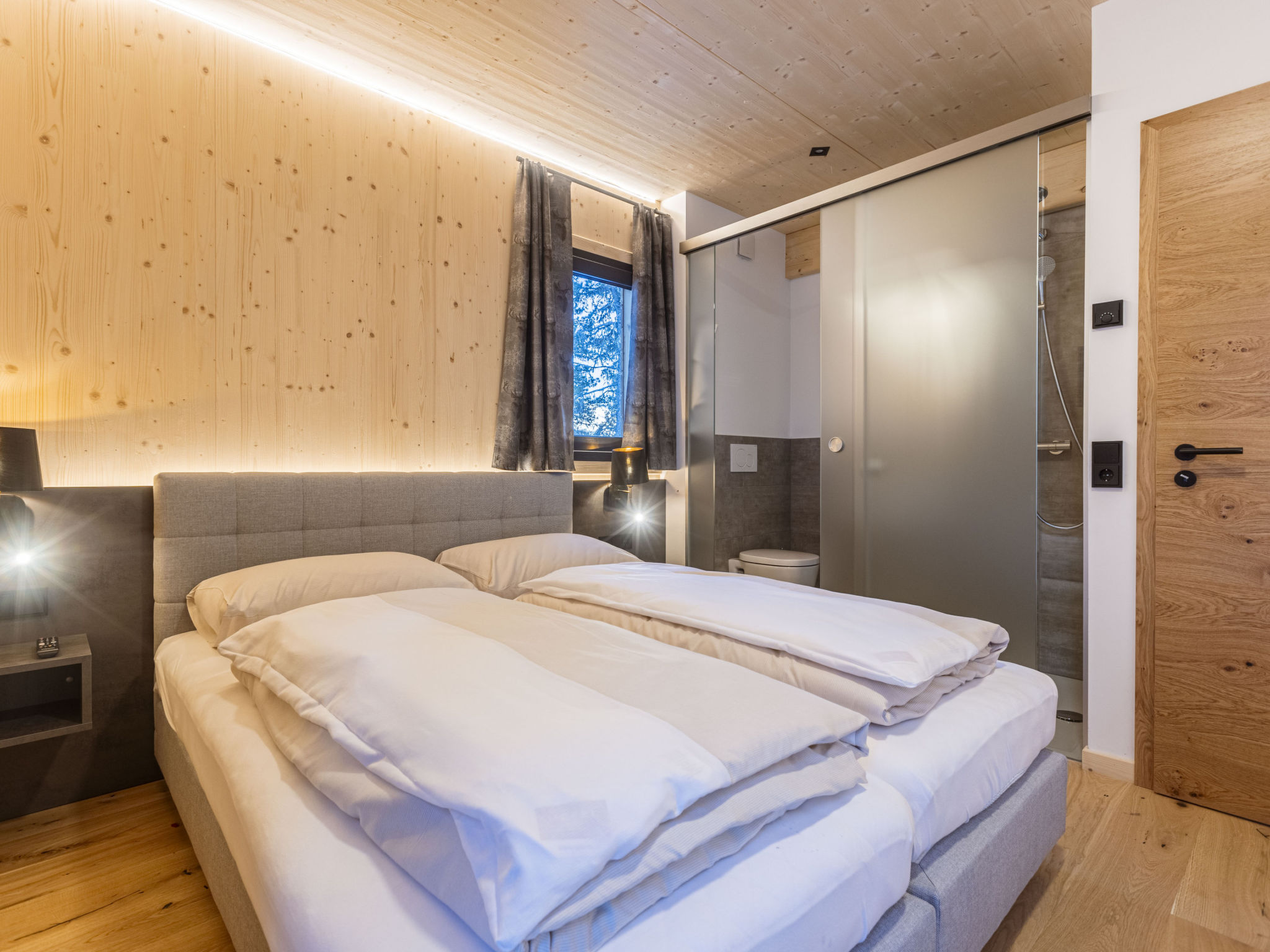 02_NTH009_Sup Chalet mit Sauna und Hot Tub 2 Etage - Inside