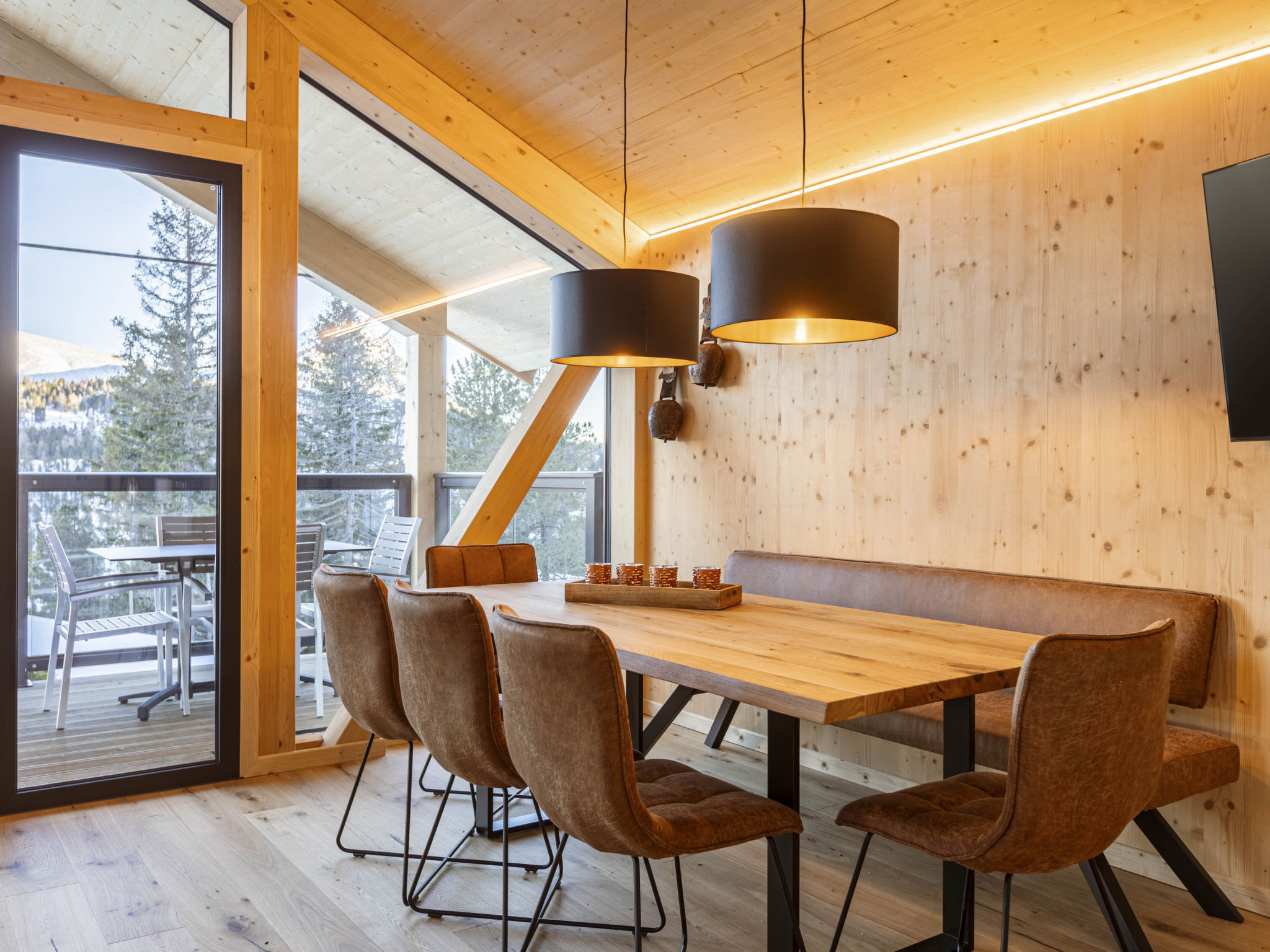02_NTH009_Sup Chalet mit Sauna und Hot Tub 2 Etage - Inside