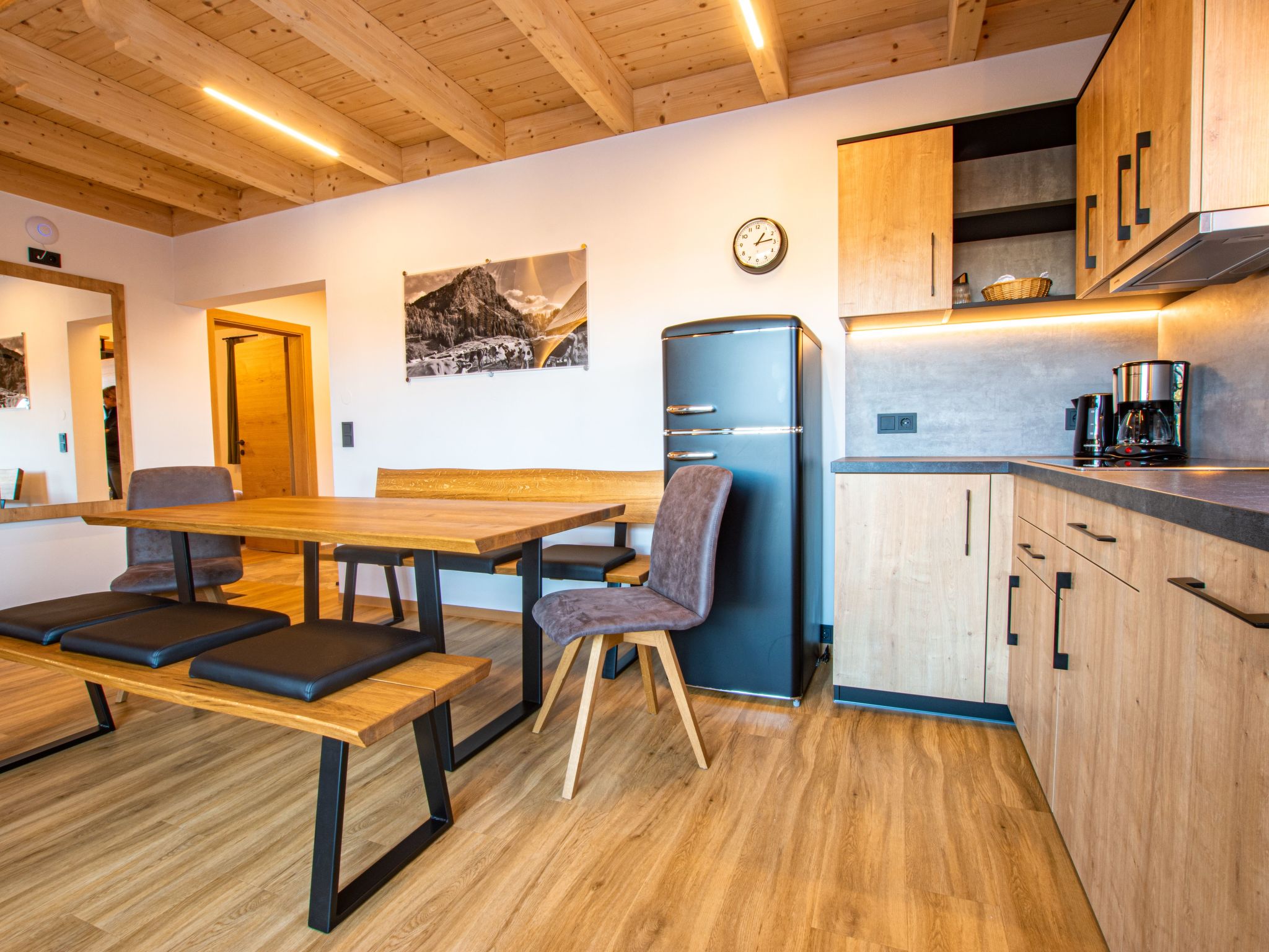 Alpen Chalet-Image-tags.info